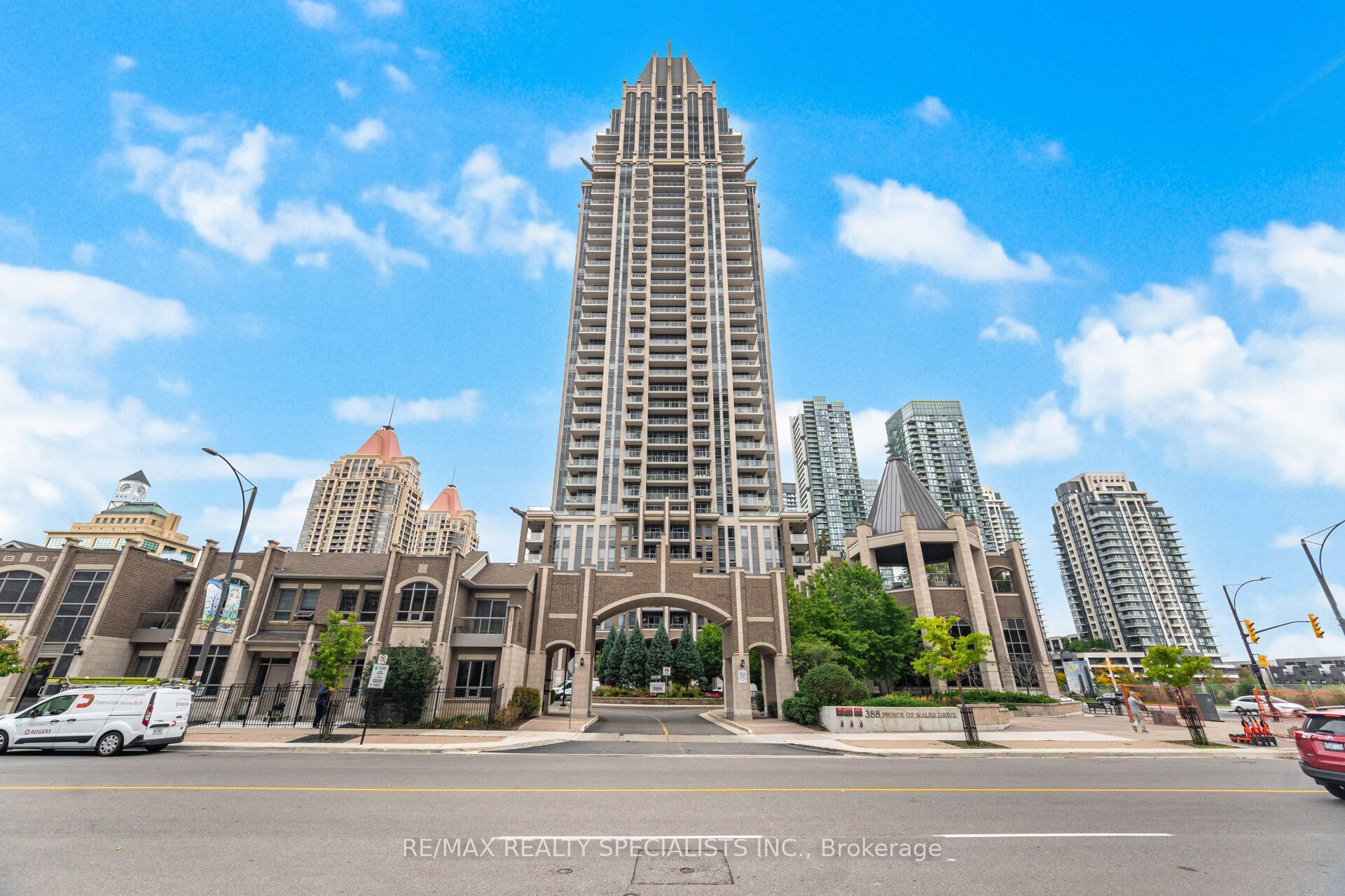 388 Prince Of Wales Drive 406, Mississauga, On L5b 0a1