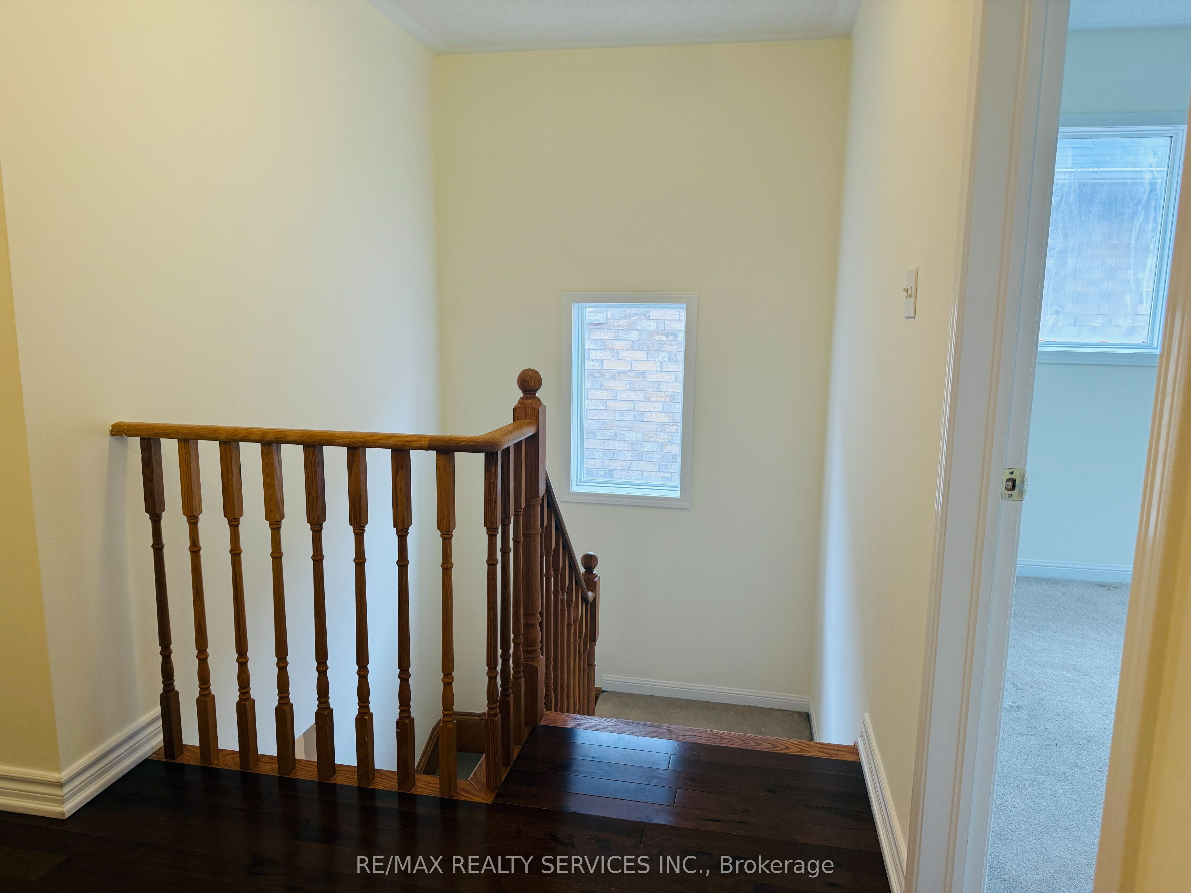 1134 Houston Drive, Milton, On L9t 6e8