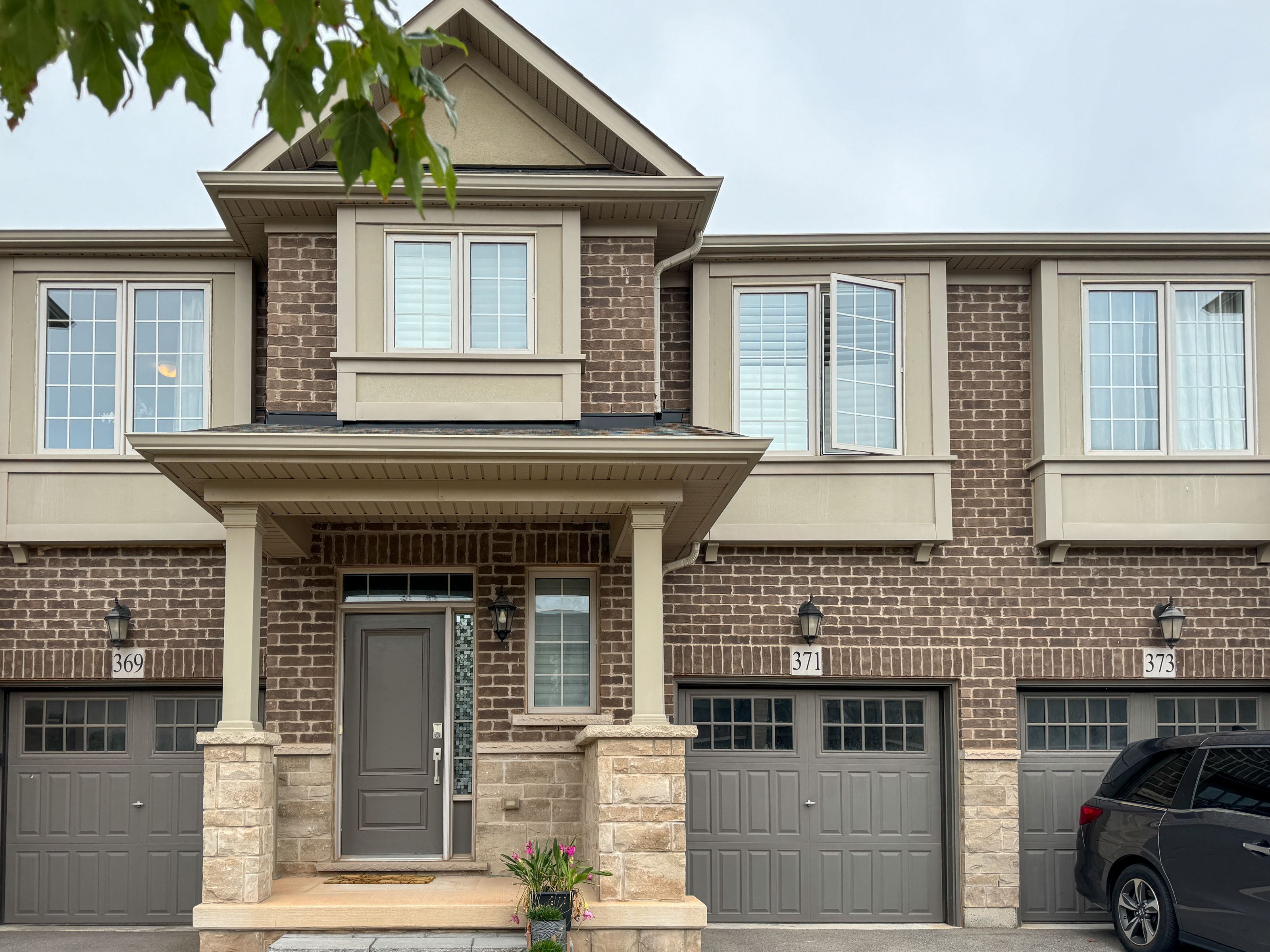 371 Wheat Boom Drive, Oakville, On L6h 0r3