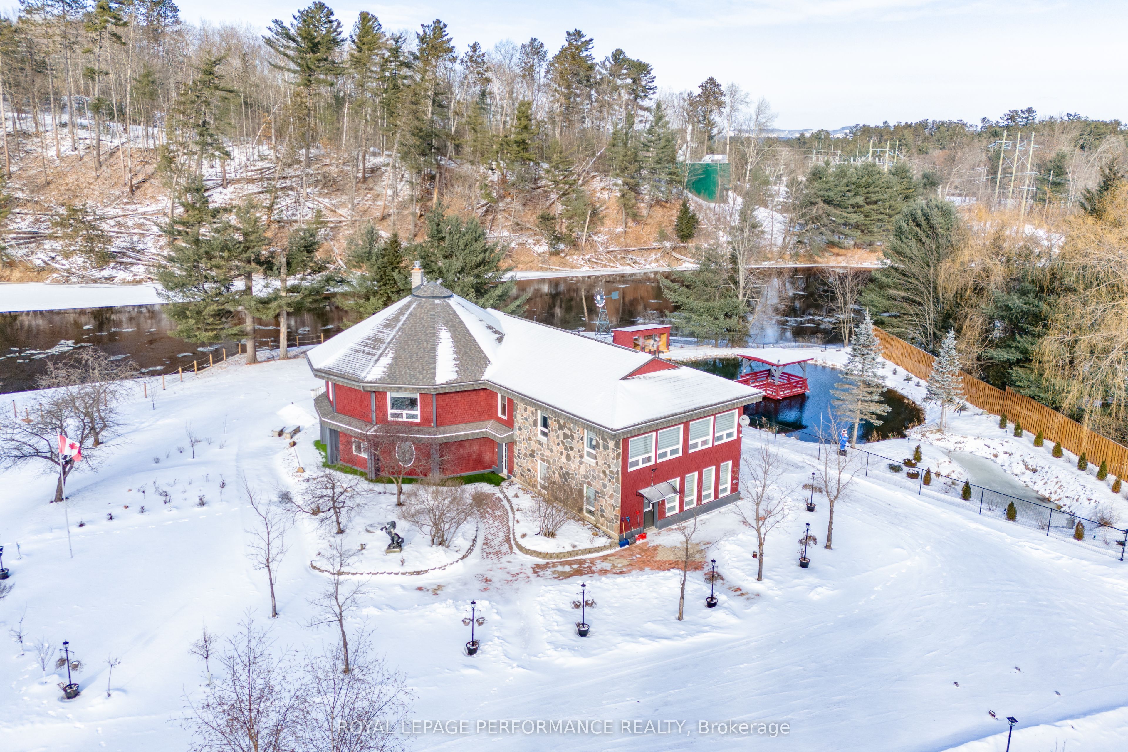 1371 Victoria Street, Petawawa, On K8h 2e9