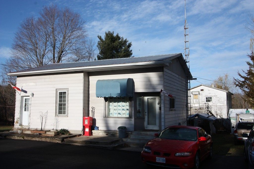 45 Drummond Street, Rideau Lakes, On K0g 1p0