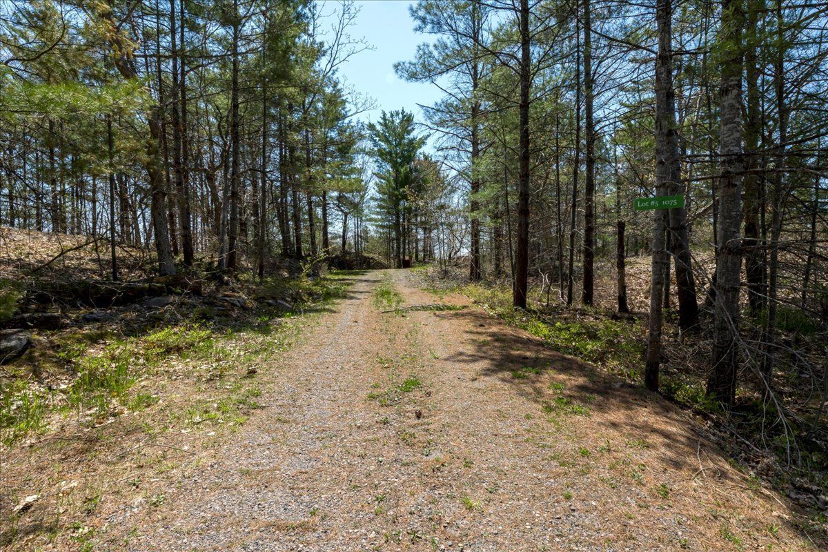 1075 Heintzman Gate, Gravenhurst, On P0e 1n0