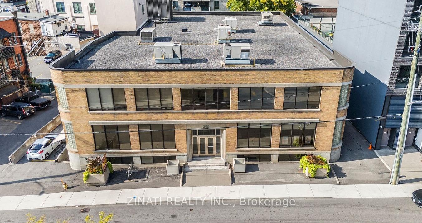 205 Catherine Street 300, Ottawa Centre, On K2p 1c3