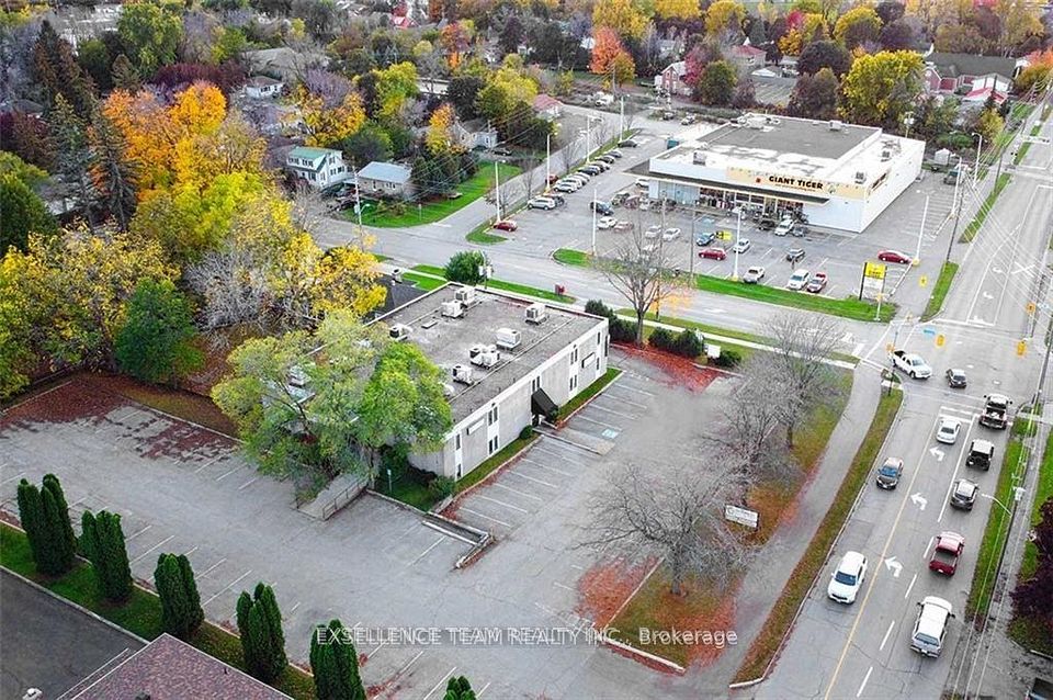 309 Unit 104 Park Street, Brockville, On K6v 6e5