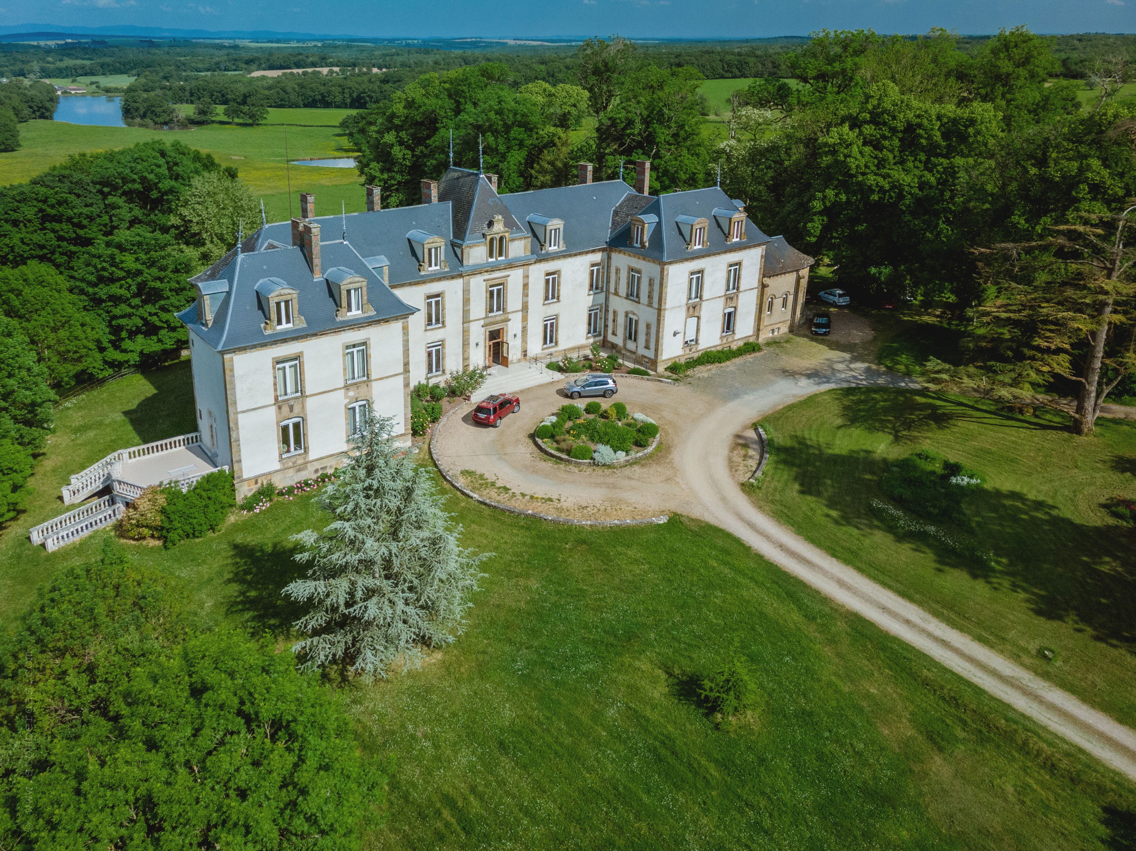 58720 Beaumont-Sardolles, France 58270