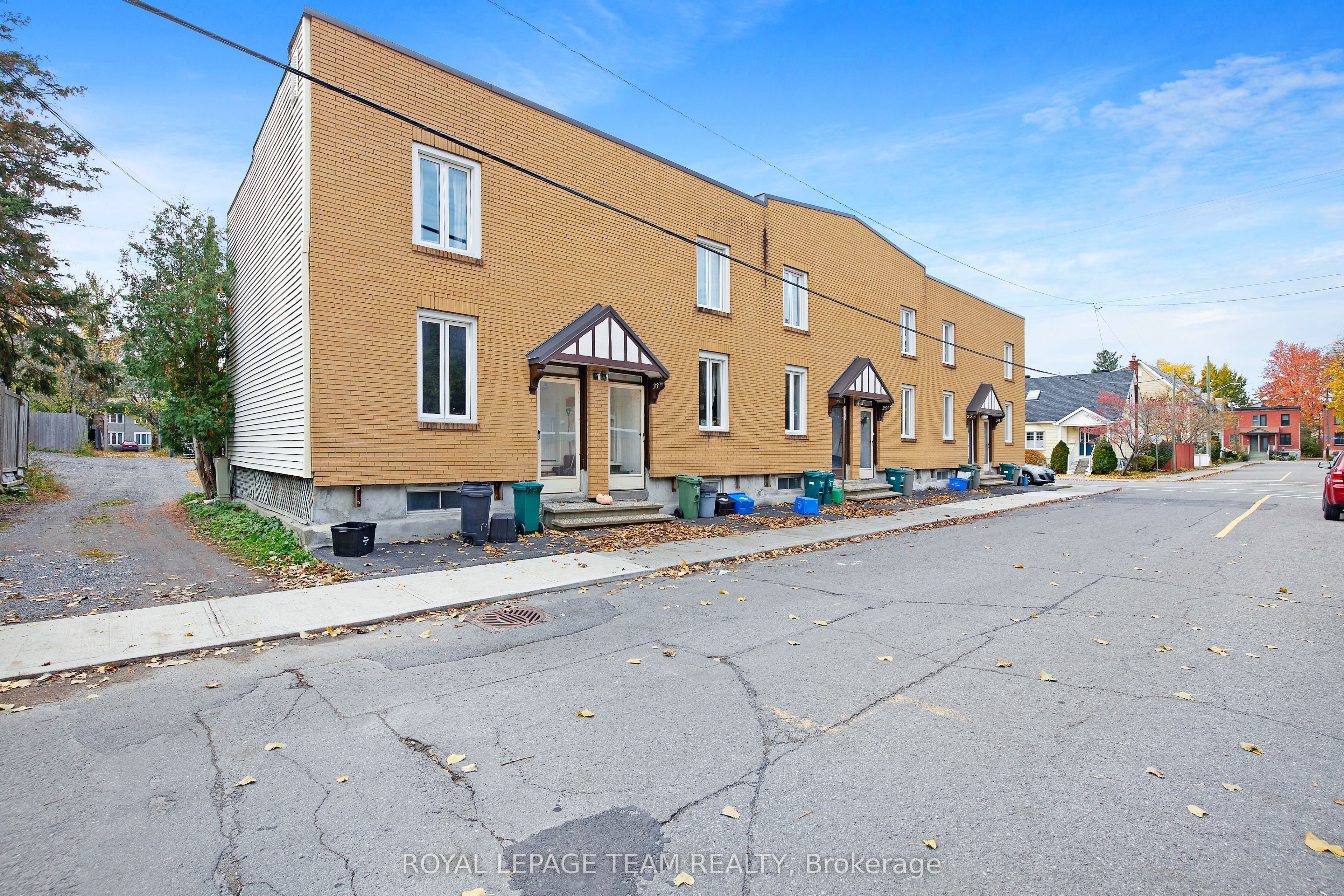 25-35 Bertrand Street, New Edinburgh - Lindenlea, On K1m 1y4