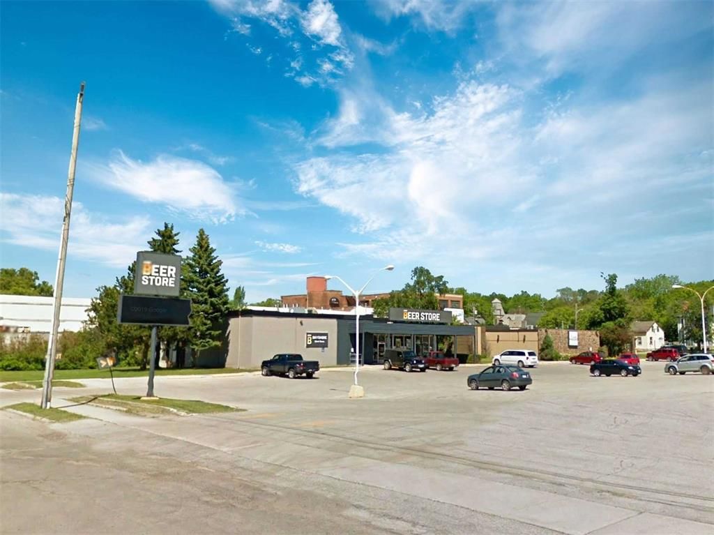 1155 1st Avenue E, Owen Sound, On N4k 2k2