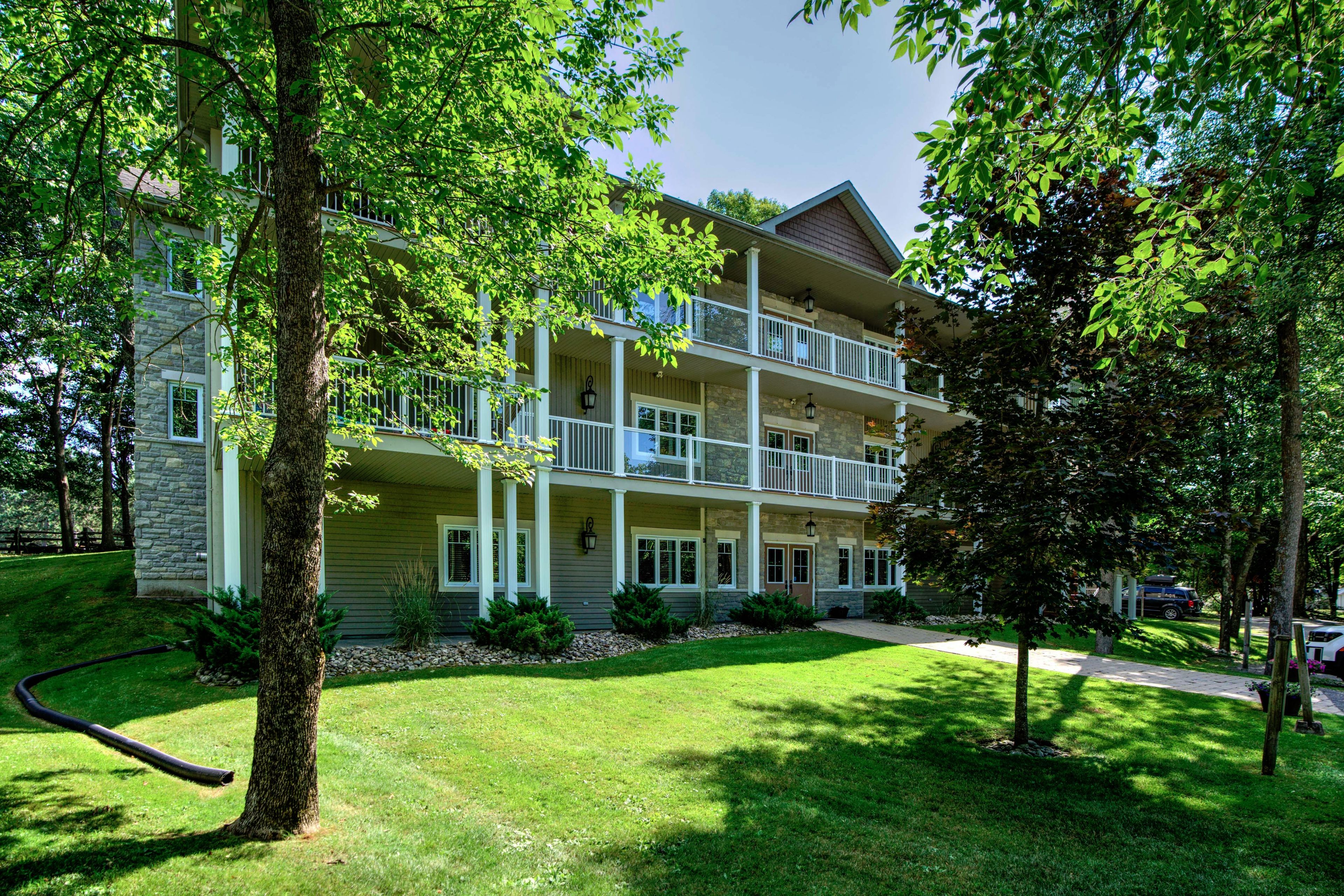 532 10th Concession Road 12-6, Rideau Lakes, On K0g 1x0