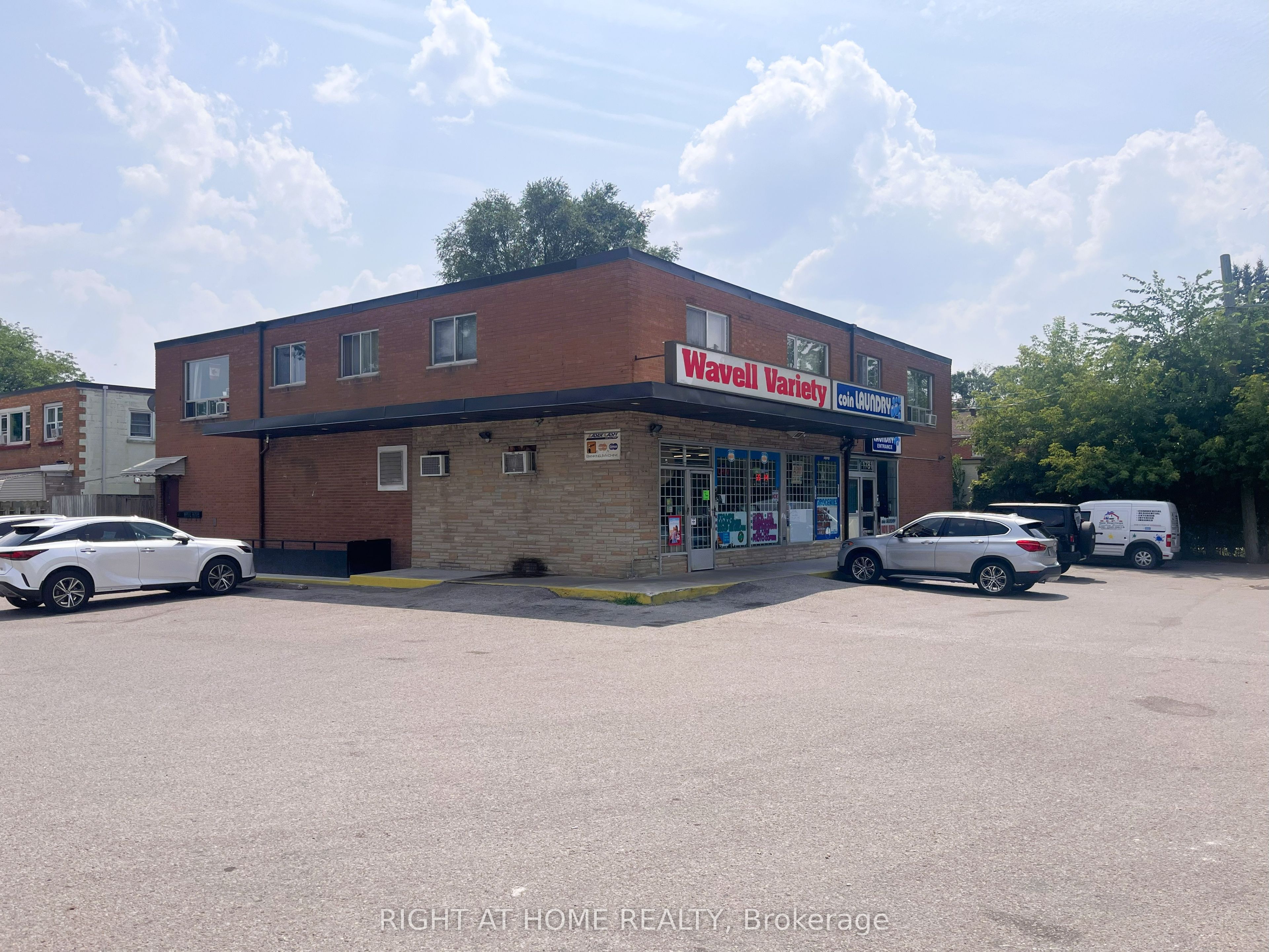 1781 Wavell Street, London East, On N5w 2e2