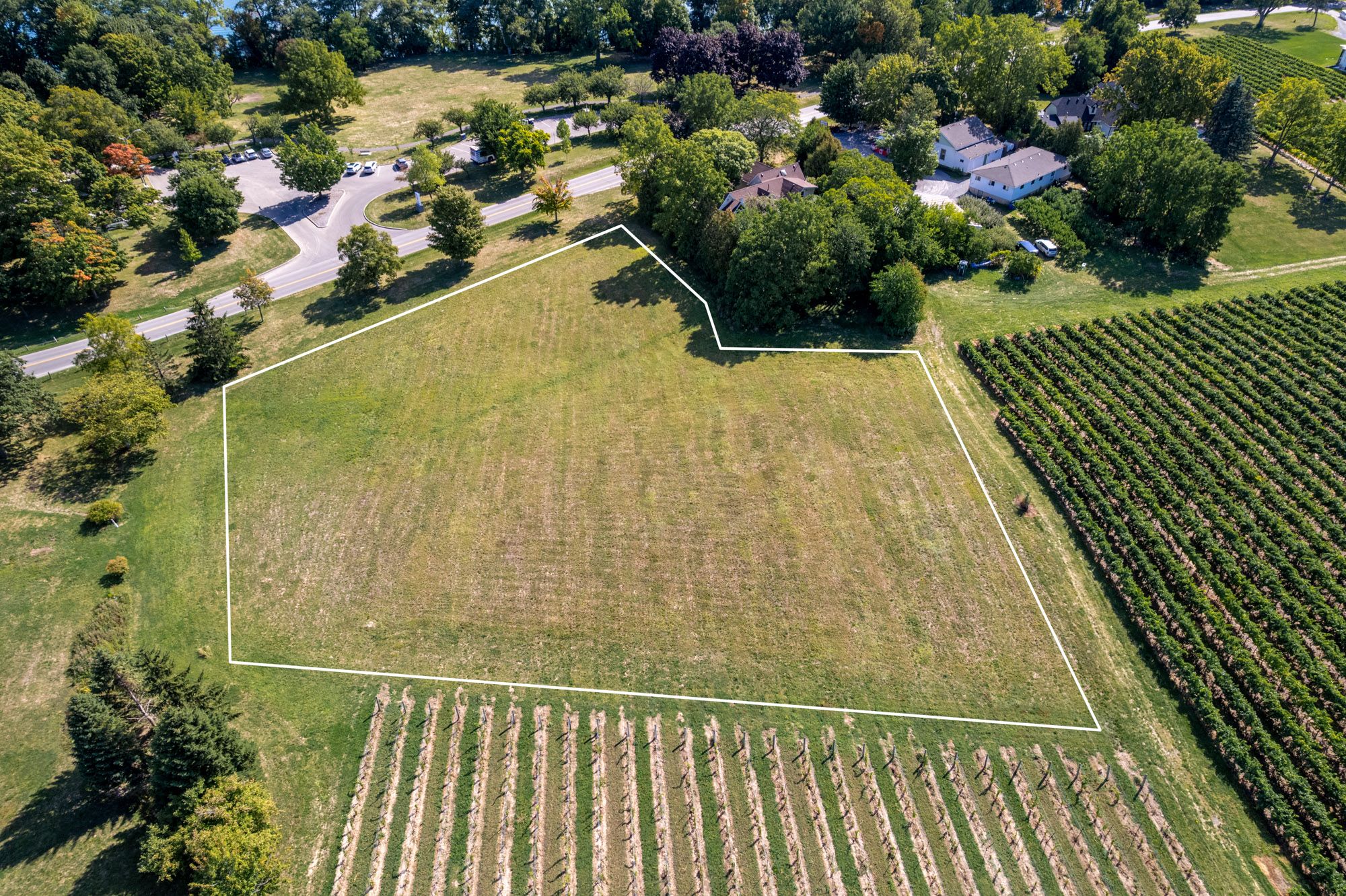 15936 Niagara Parkway, Niagara-On-The-Lake, On L0s 1j0
