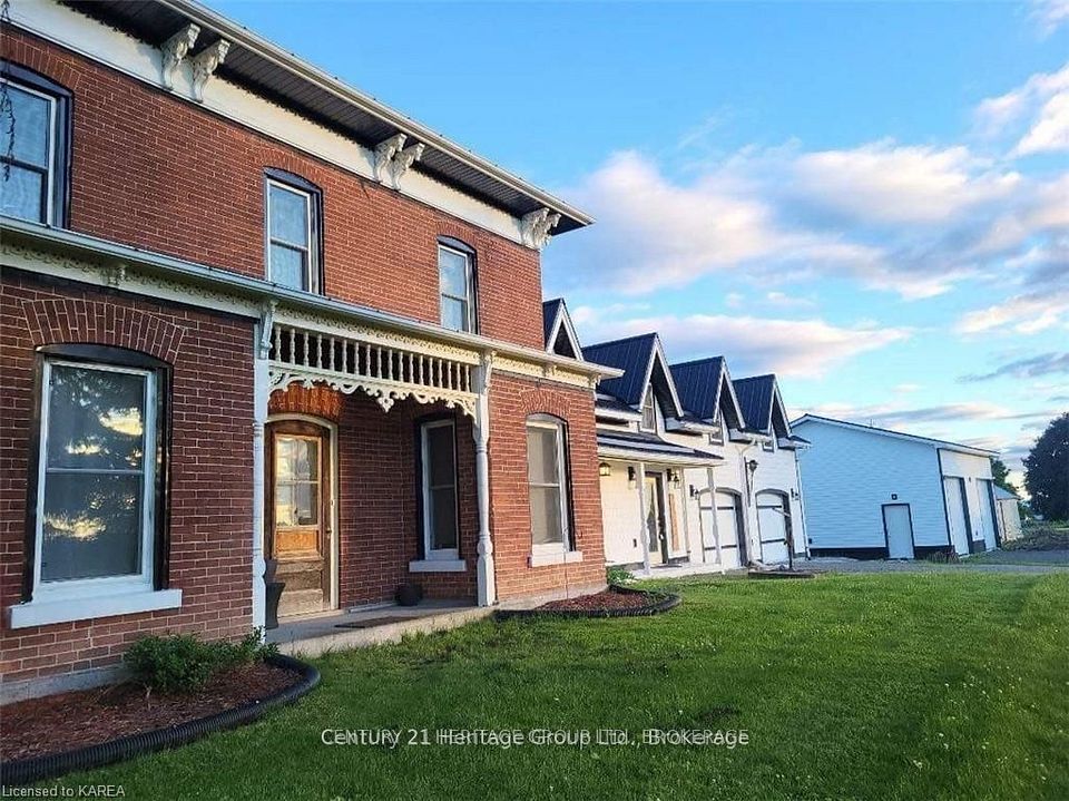 7387 County Rd 9, Greater Napanee, On K7r 3k8