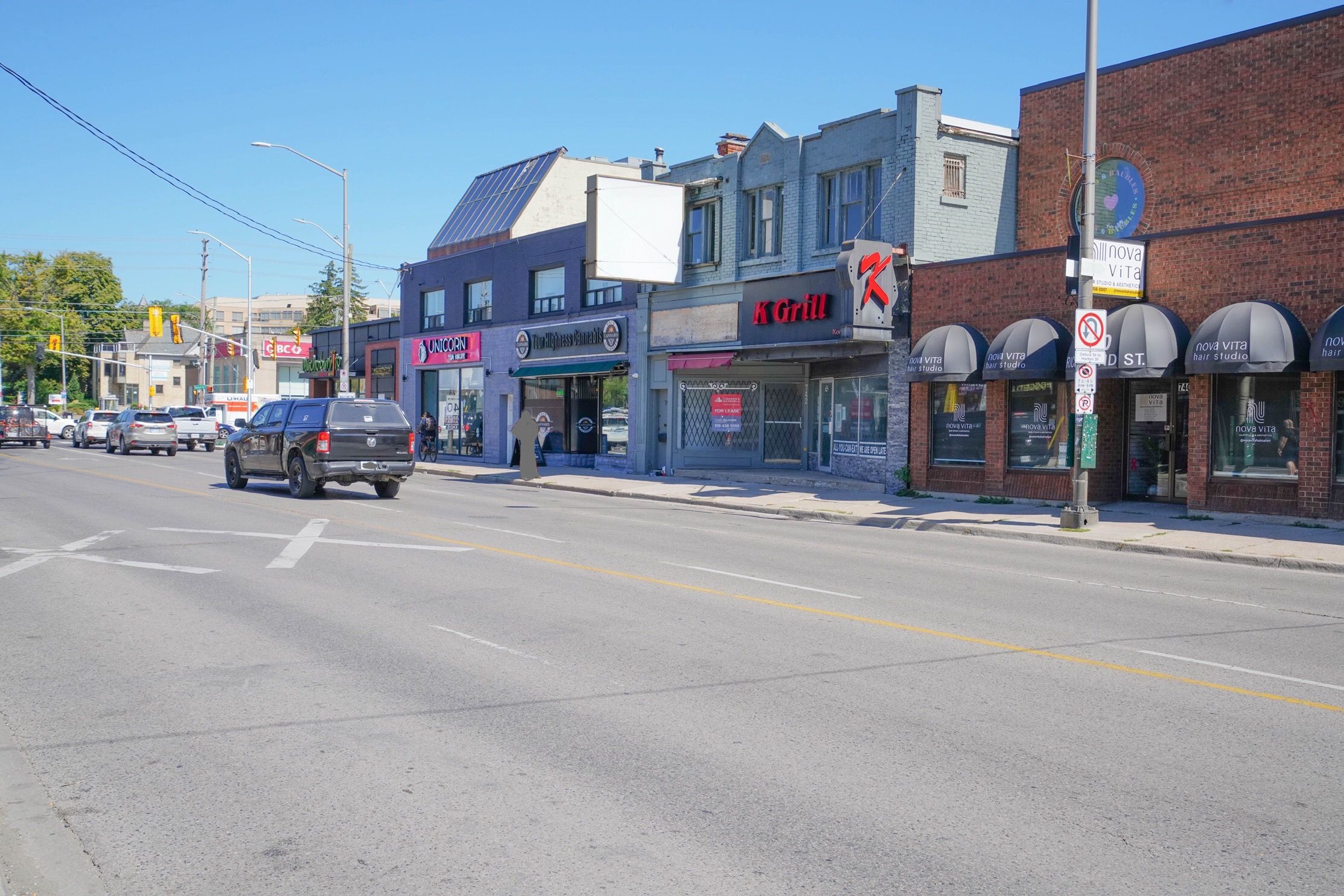 742 Richmond Street 2, London East, On N6a 3h3
