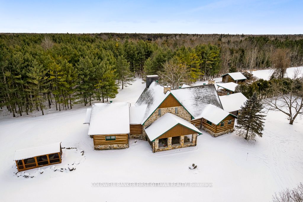 2499 Bathurst Concession 2 Road, Tay Valley, On K7h 3c9