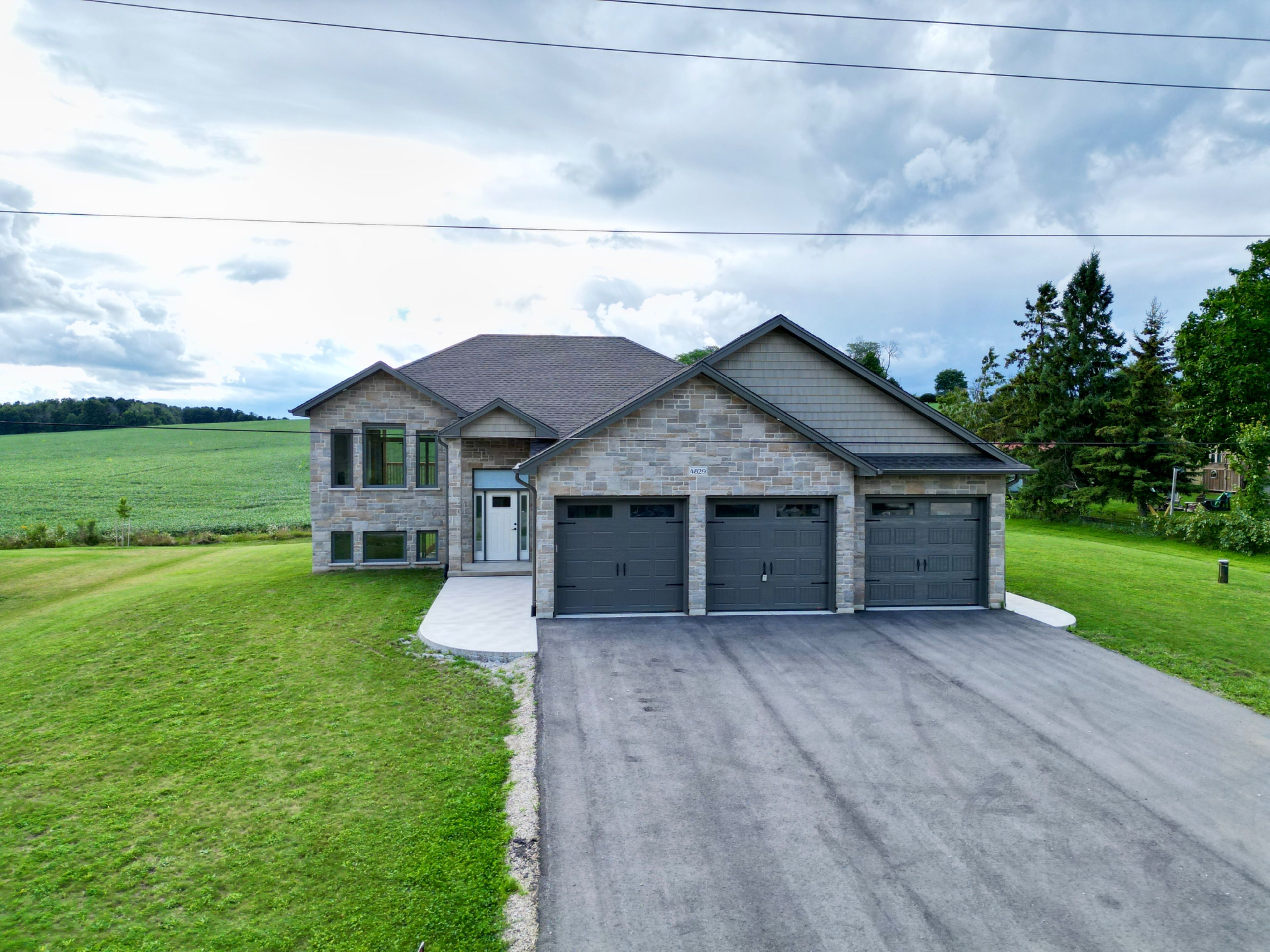 4829 Bruce Road 3, Saugeen Shores, On N0h 2c7