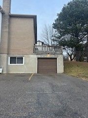 235 Shakespeare Drive 4, Waterloo, On N2l 2t5