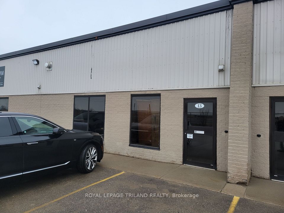 280 Edward Street Nw 13, St. Thomas, On N5p 4c2