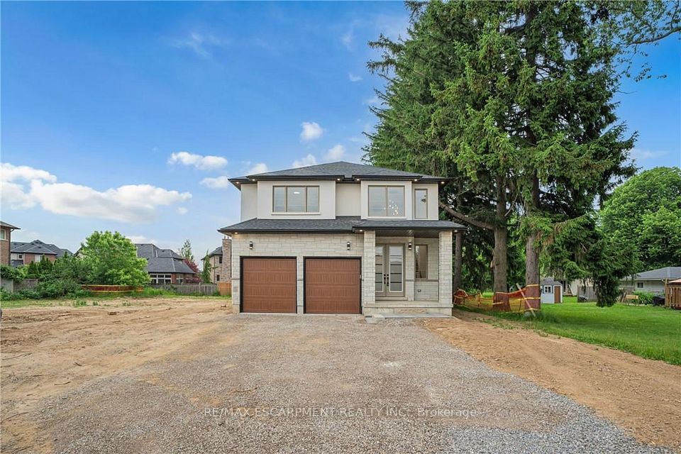 386 Southcote Road, Hamilton, On L9g 2w3