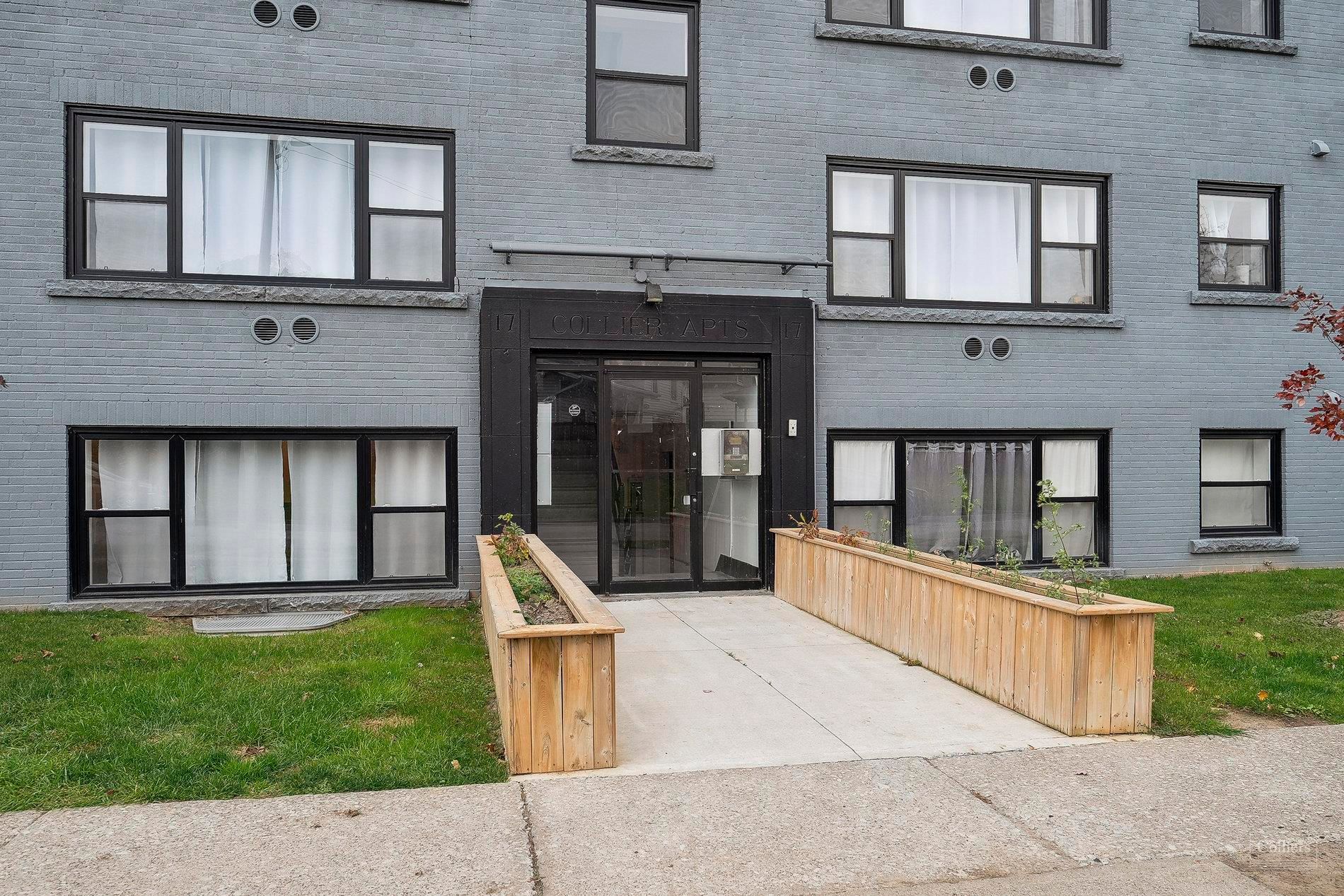 17-19 Collier Street, St. Catharines, On L2p 2t1