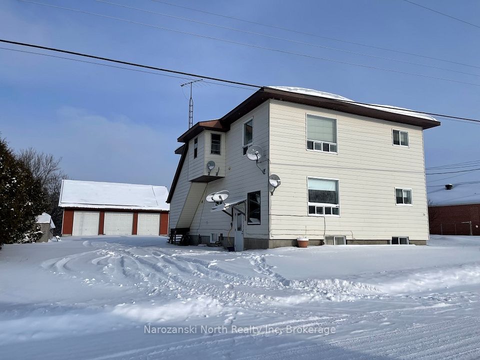 16 Notre Dame Street W, French River, On P0m 2n0