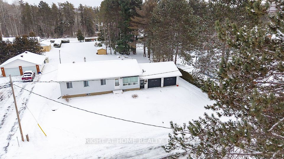 28 Jackpine Street, Madawaska Valley, On K0j 1b0