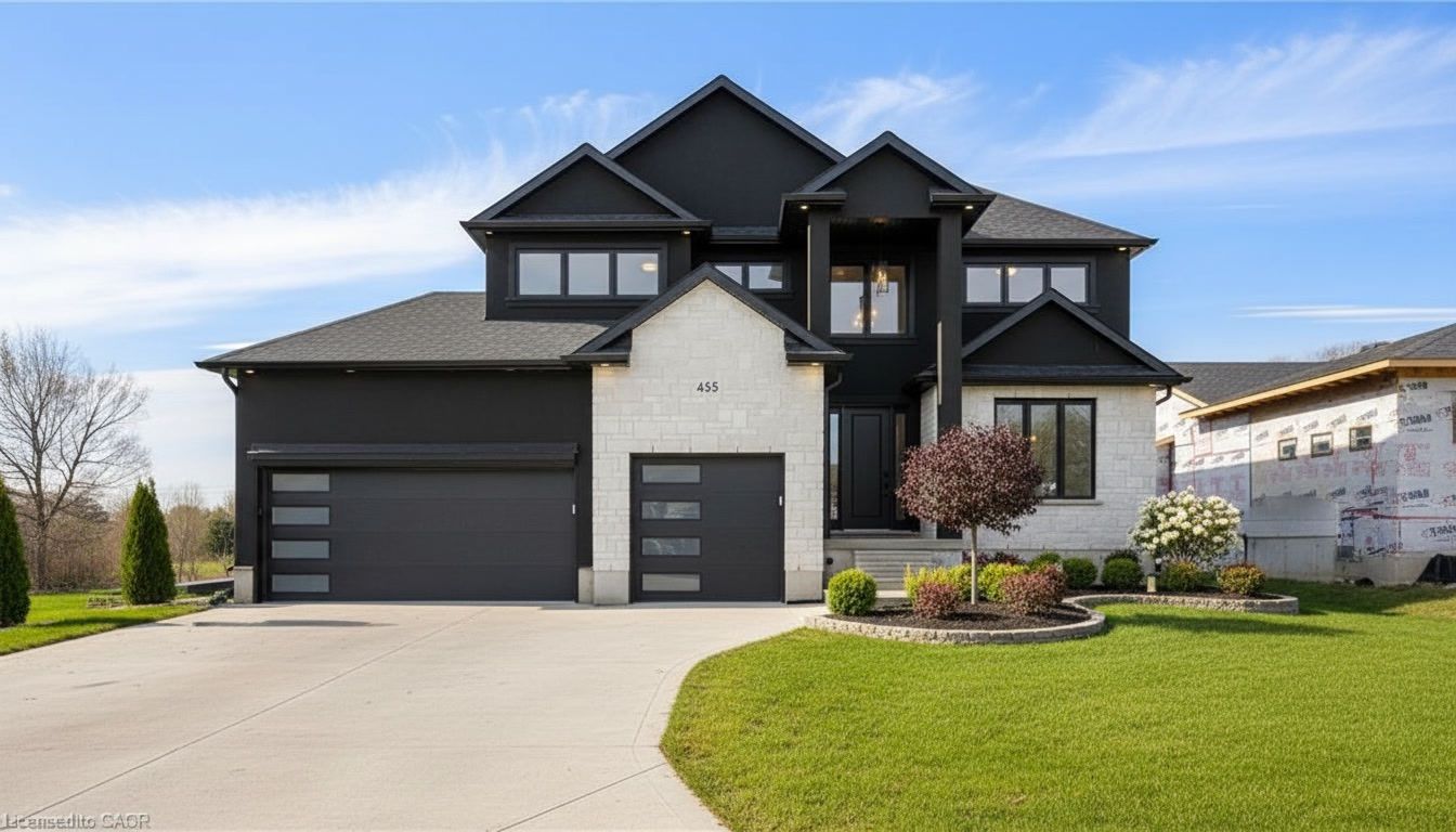 2 Avery Place, Perth East, On N0k 1m0