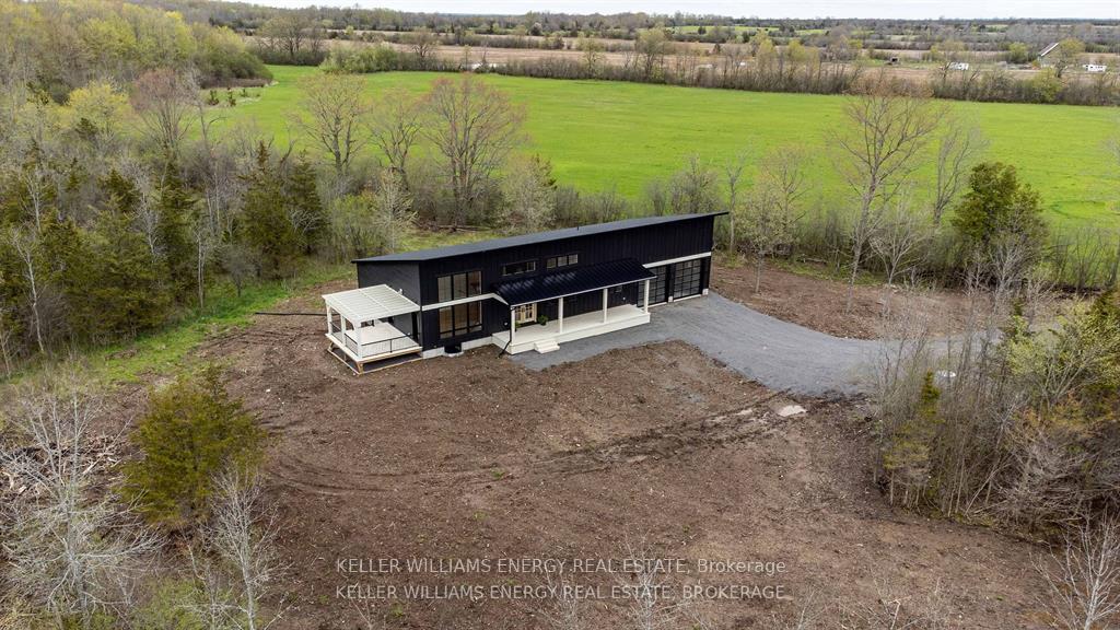 1032 Burr Road, Prince Edward County, On K0k 1a0
