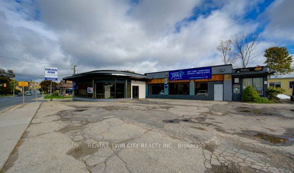 40 Lancaster Street W, Kitchener, On N2h 4s9