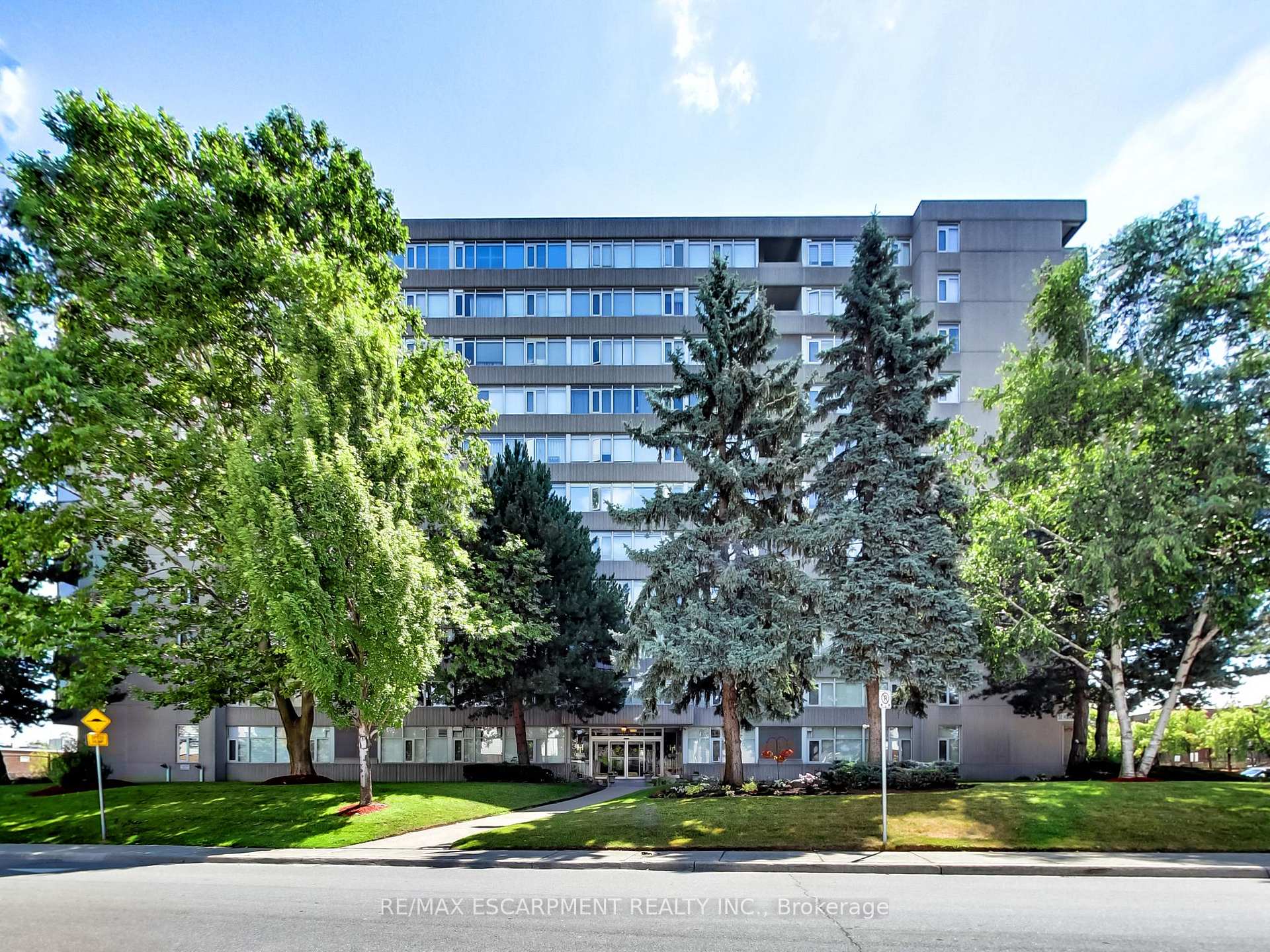 30 Harrisford Street 405, Hamilton, On L8k 6m9