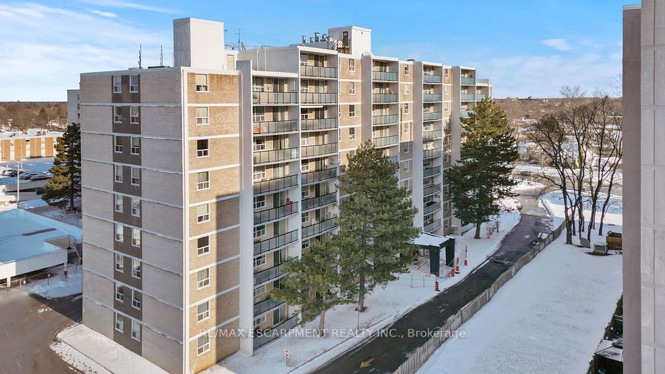 359 Geneva Street 1004, St. Catharines, On L2n 2g5