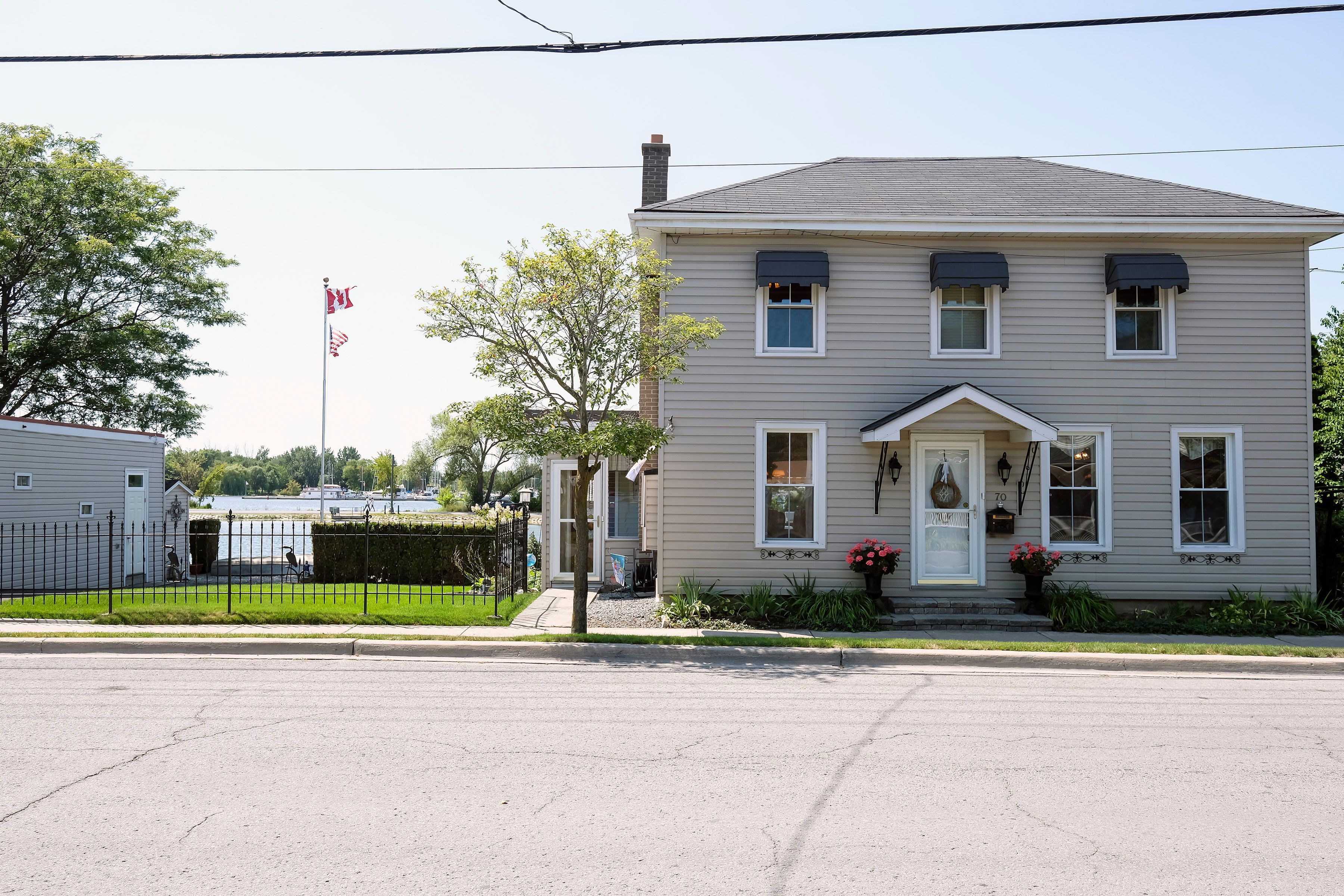 70 Front Street S, Belleville, On K8n 2y3