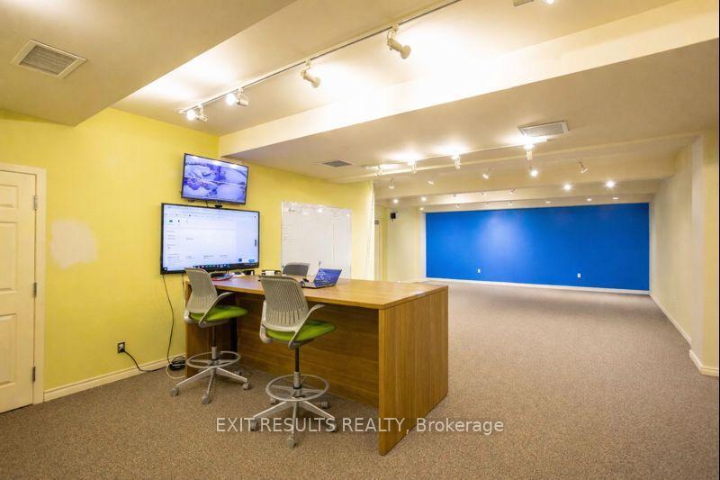 1027 Notre Dame Street, Russell, On K0a 1w0