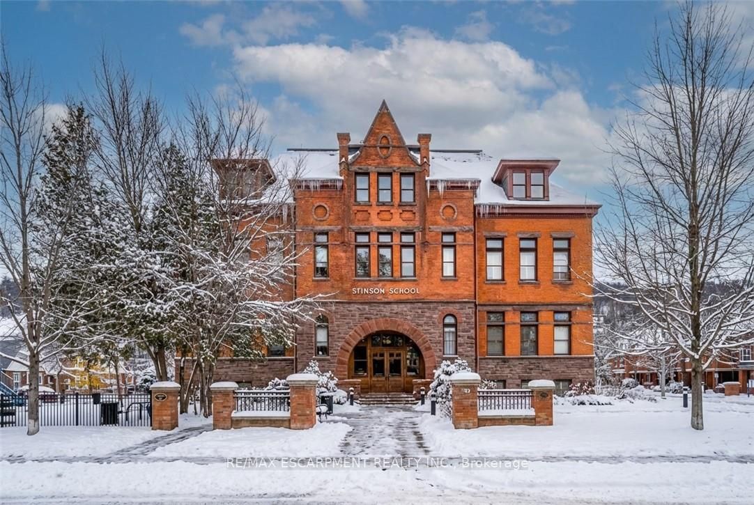200 Stinson Street 104, Hamilton, On L8n 4j5