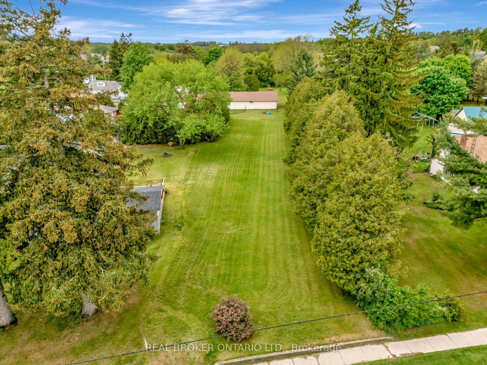 729 Mount Pleasant Road B, Brant, On N0e 1k0