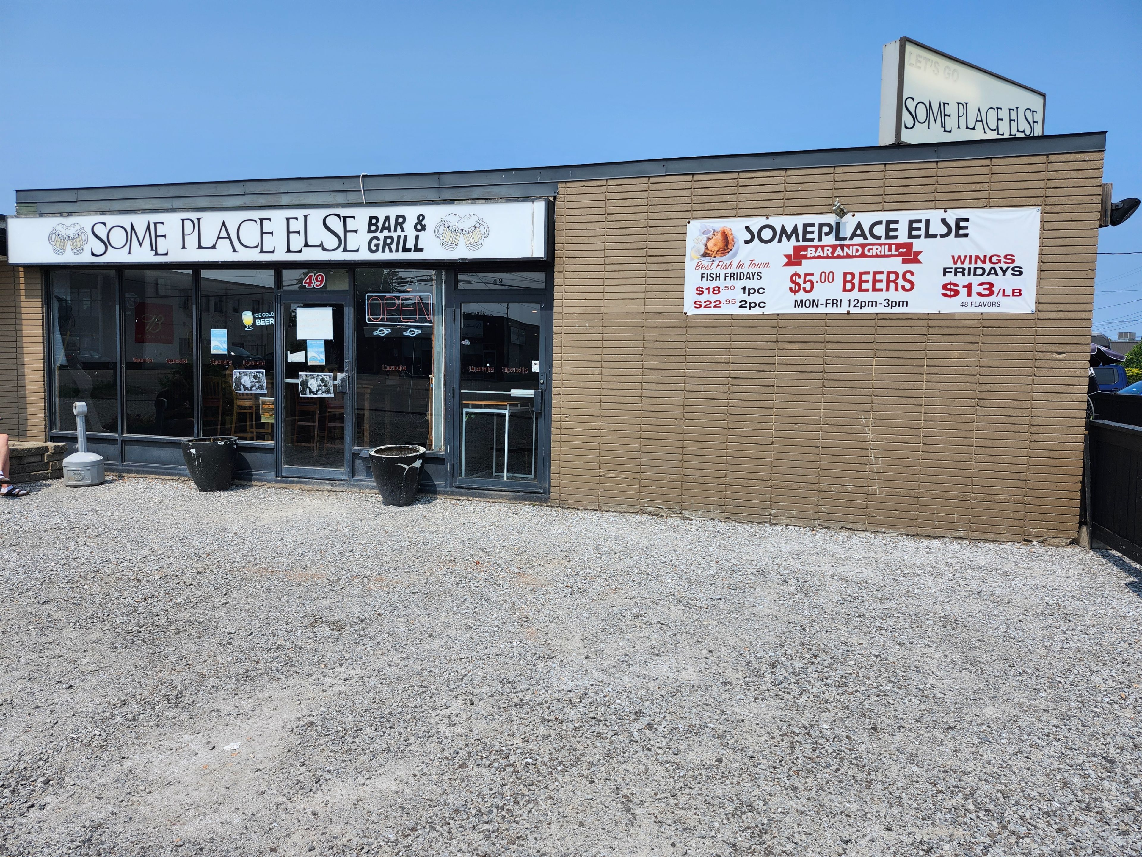 49 Scott Street W, St. Catharines, On L2r 1e1