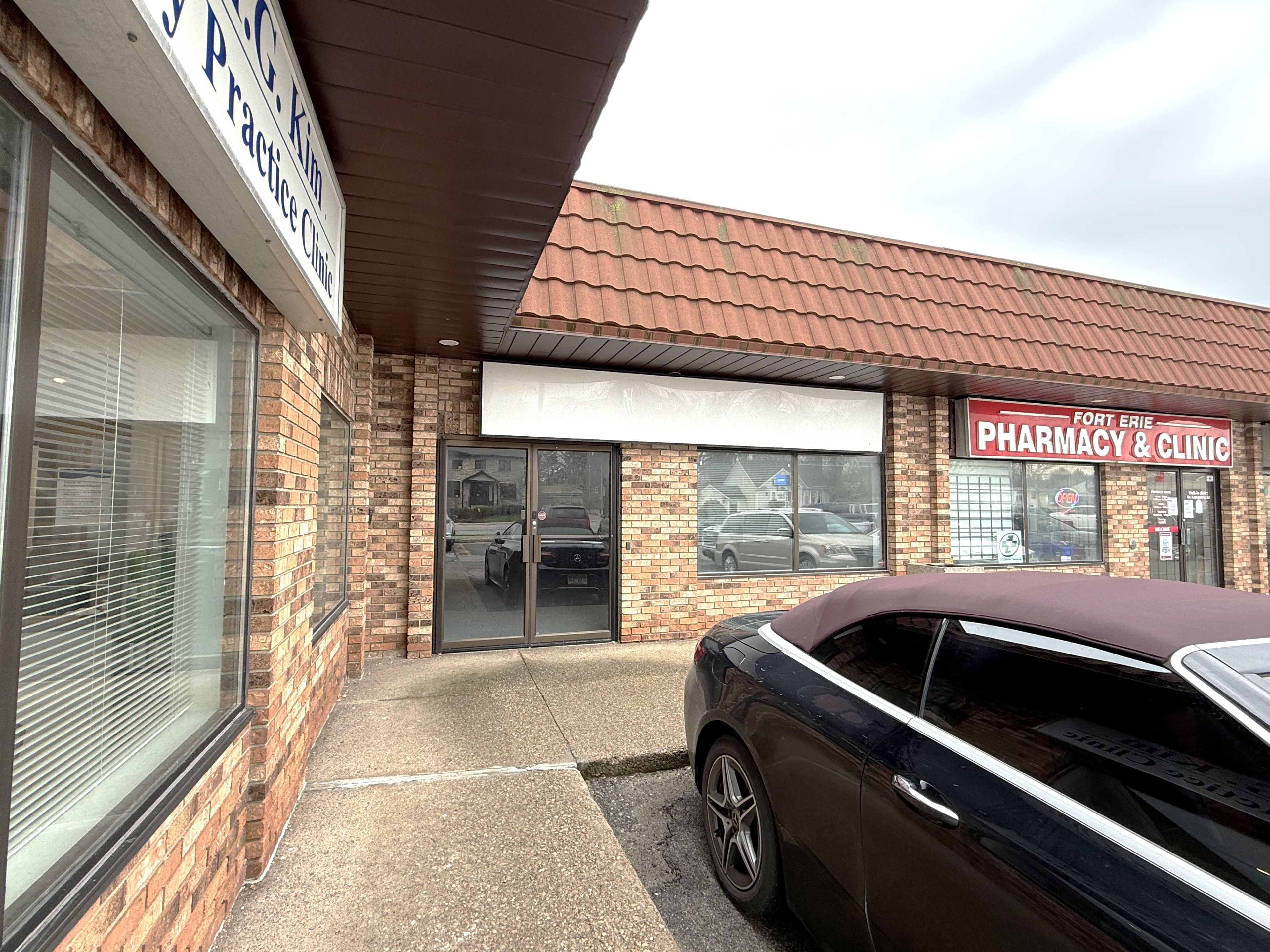 224 Garrison Road 7, Fort Erie, On L2a 1m7