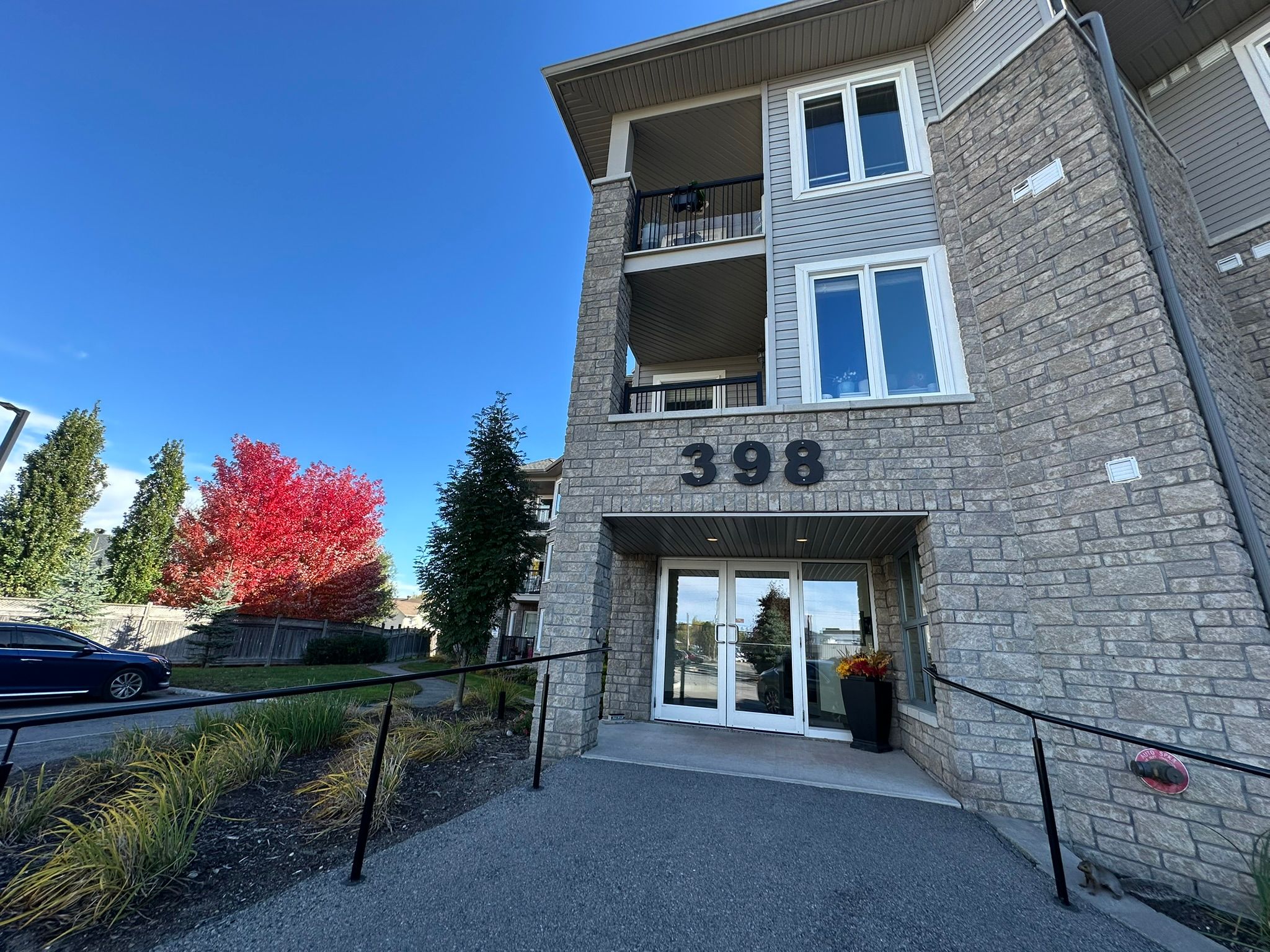 398 Van Buren Street 105, North Grenville, On K0g 1j0