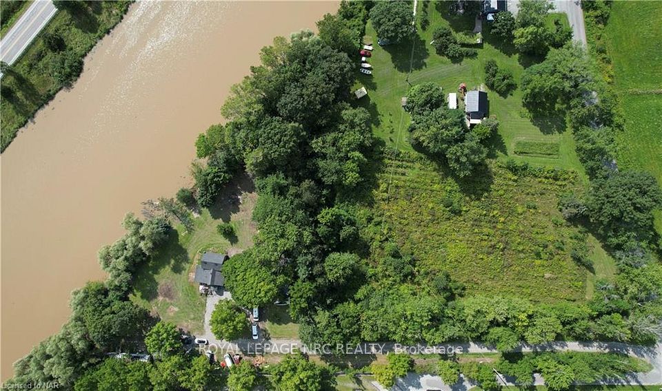 146 River Road, Pelham, On L3b 5n6
