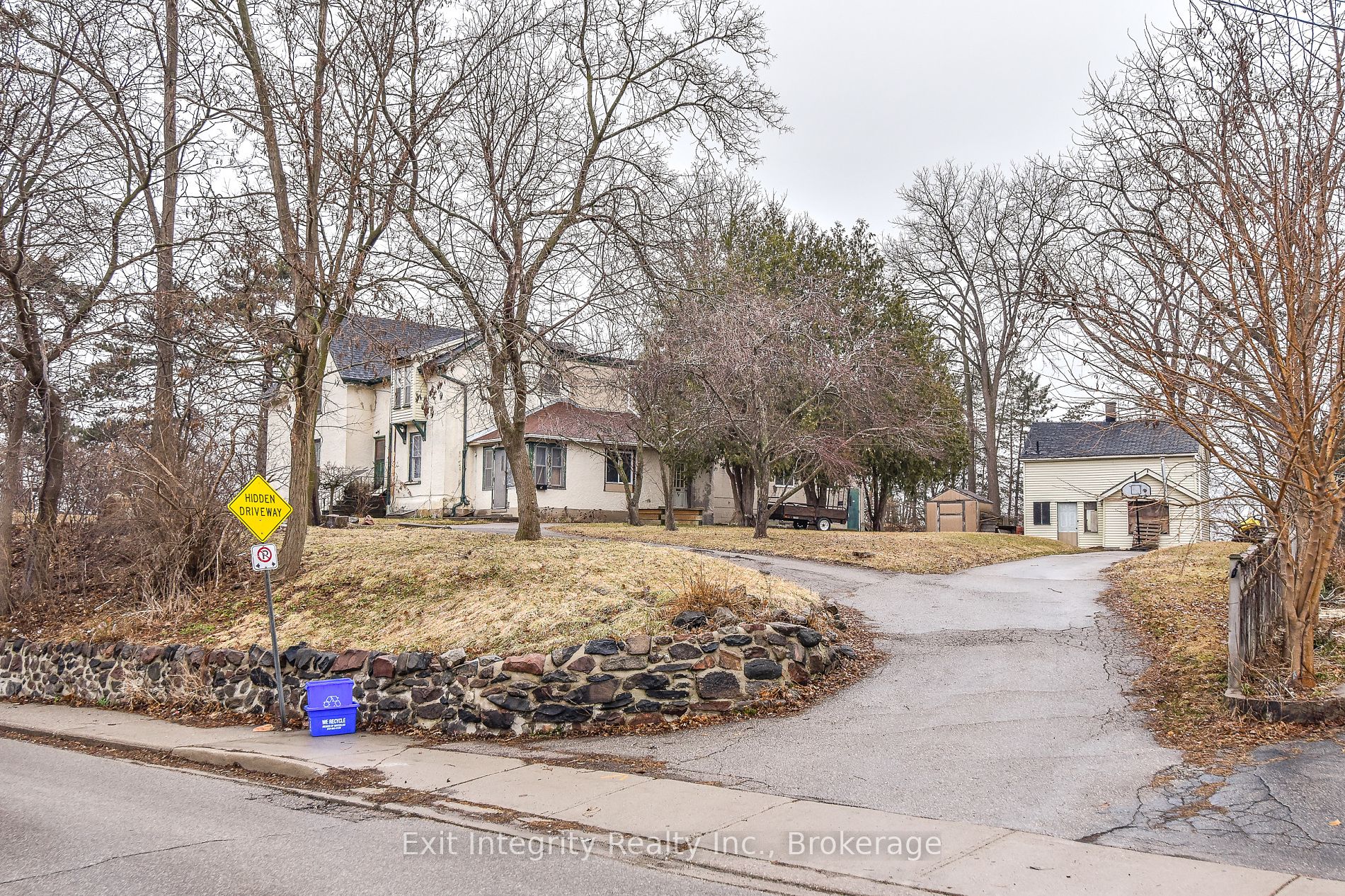 20 Elliott Street, Cambridge, On N1r 2j2