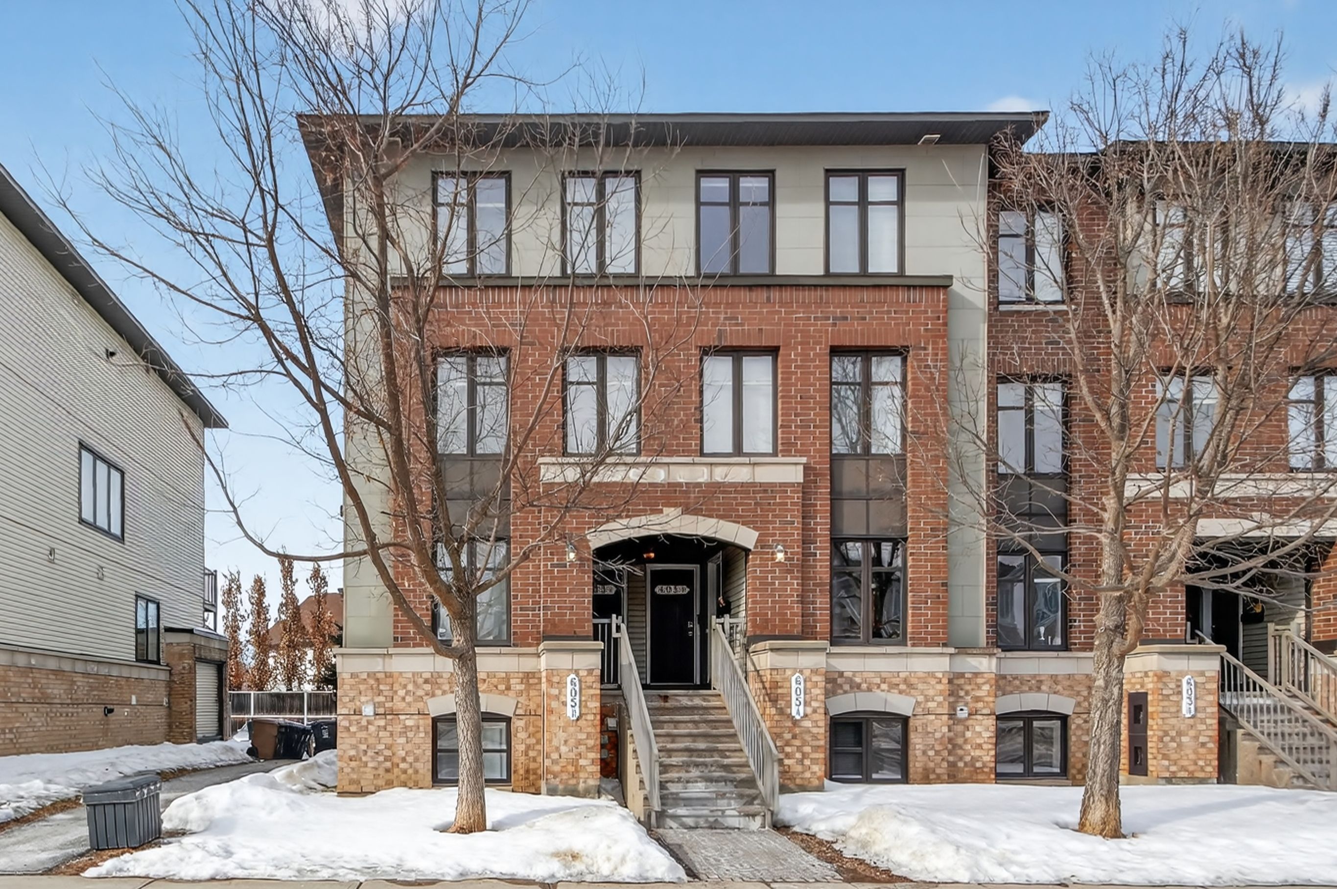 605 Chapman Mills Drive B, Barrhaven, On K2j 5t1