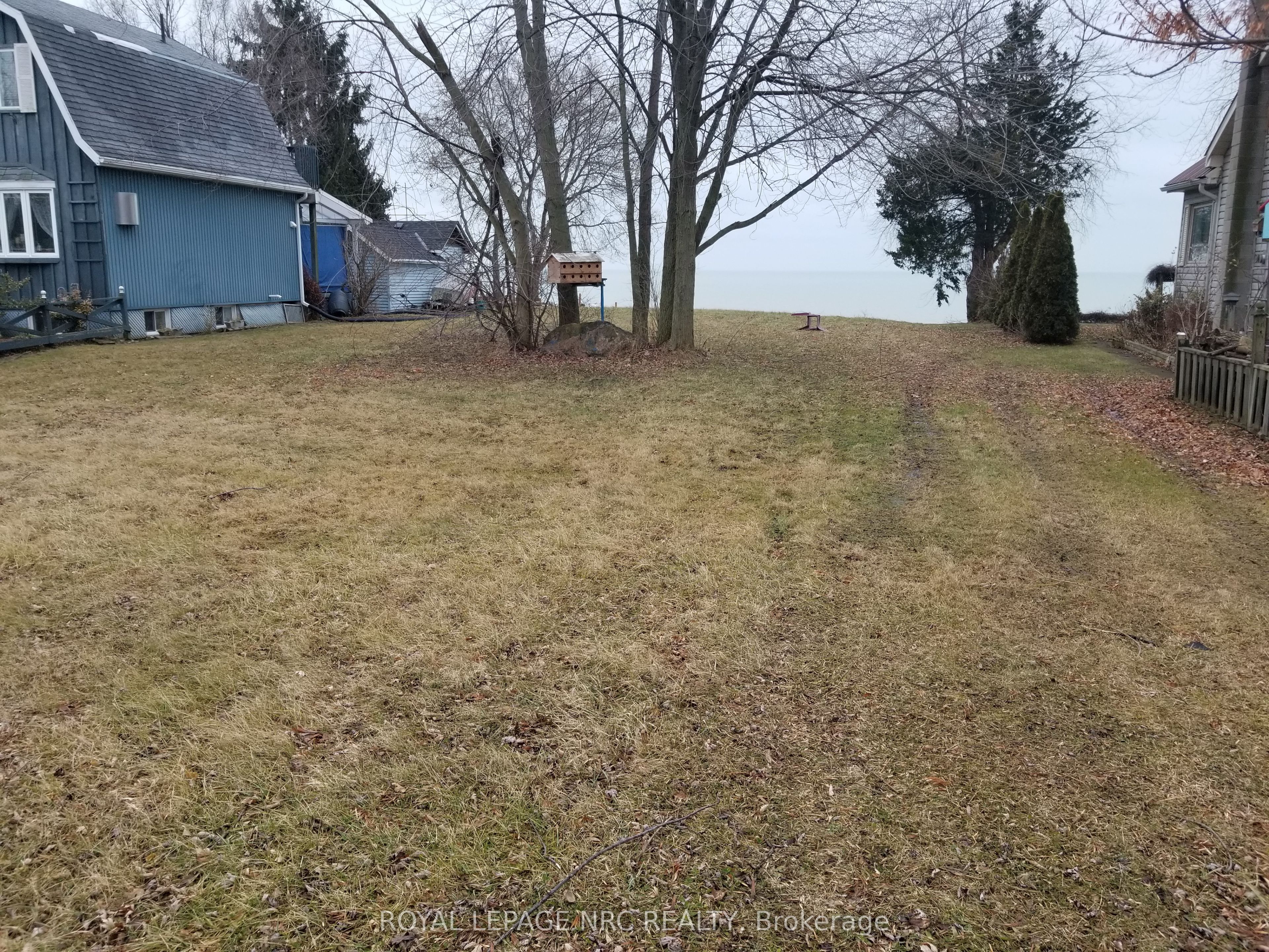 2594 Lakeshore Road, Haldimand, On N1a 2w8