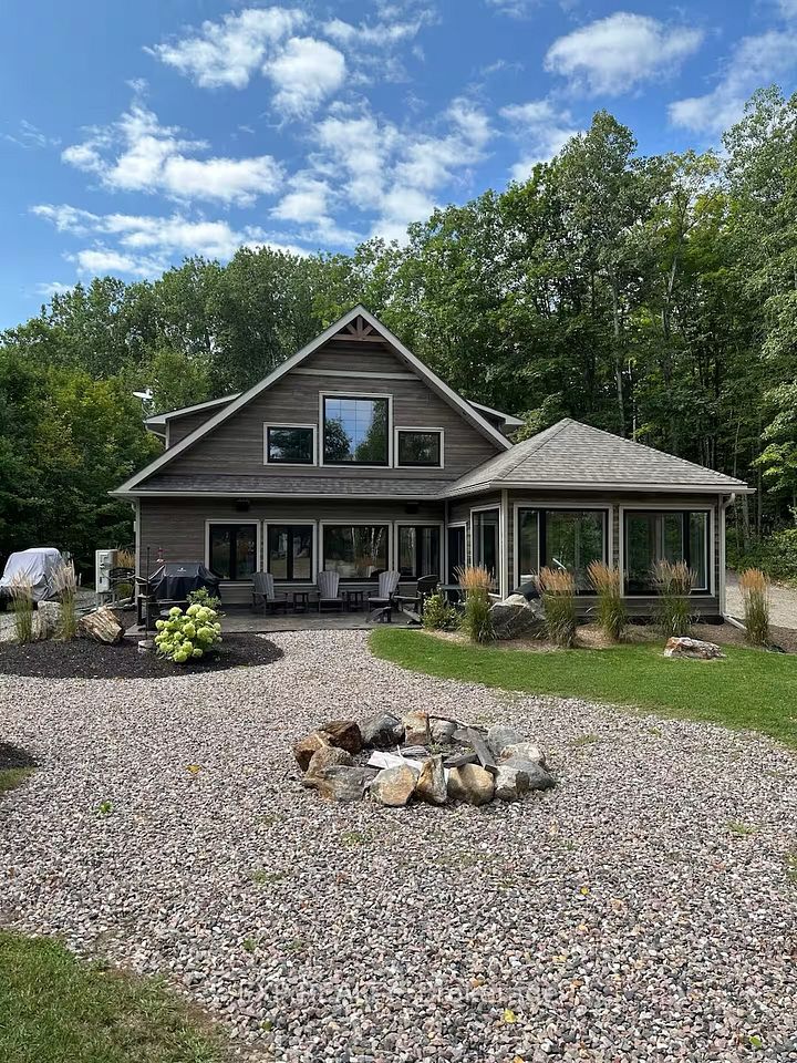 772 Ferguson Lake Road, Greater Madawaska, On K7v 3z7