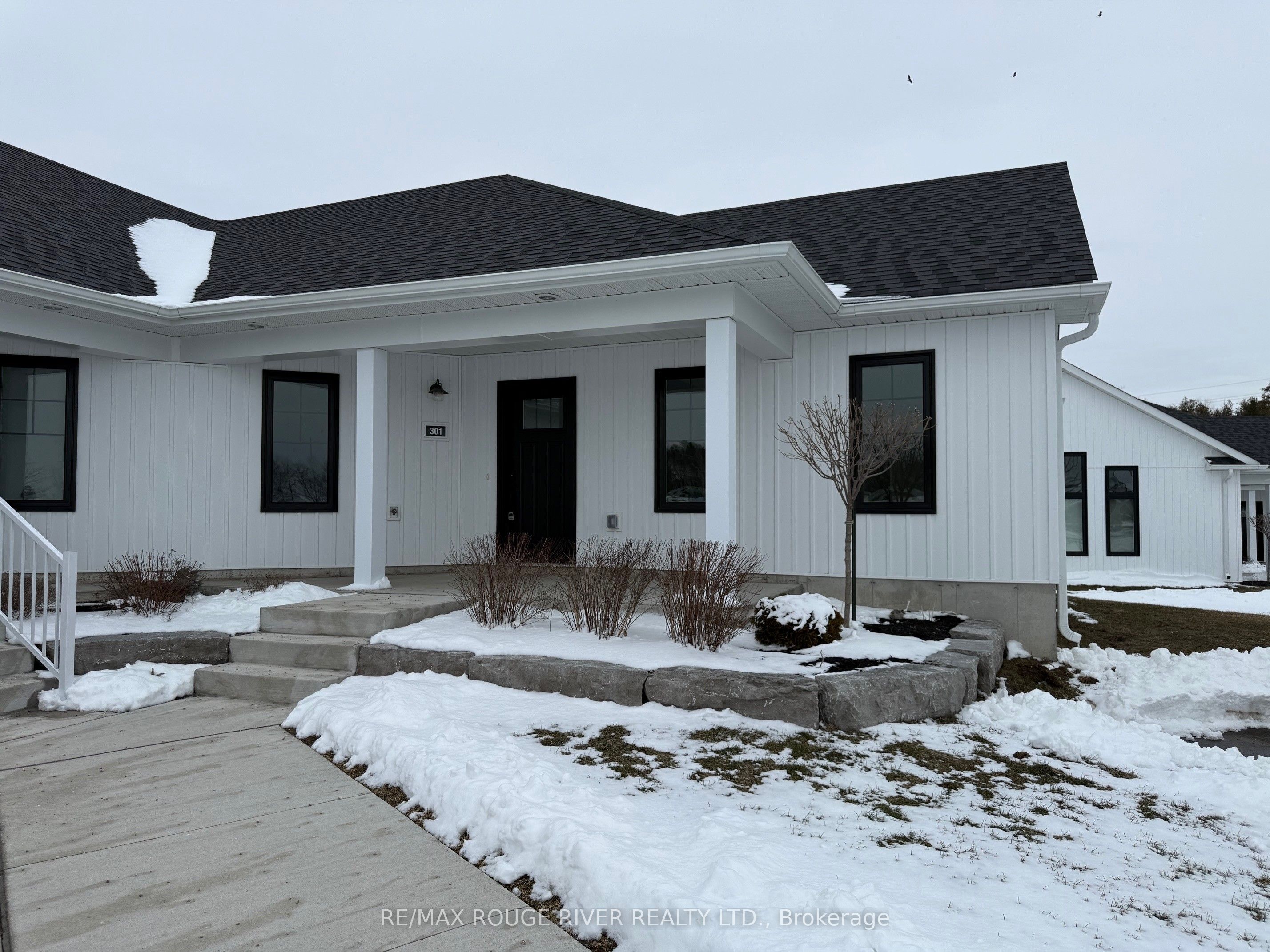 14 Meadowcreek Drive 301, Brighton, On K0k 1h0