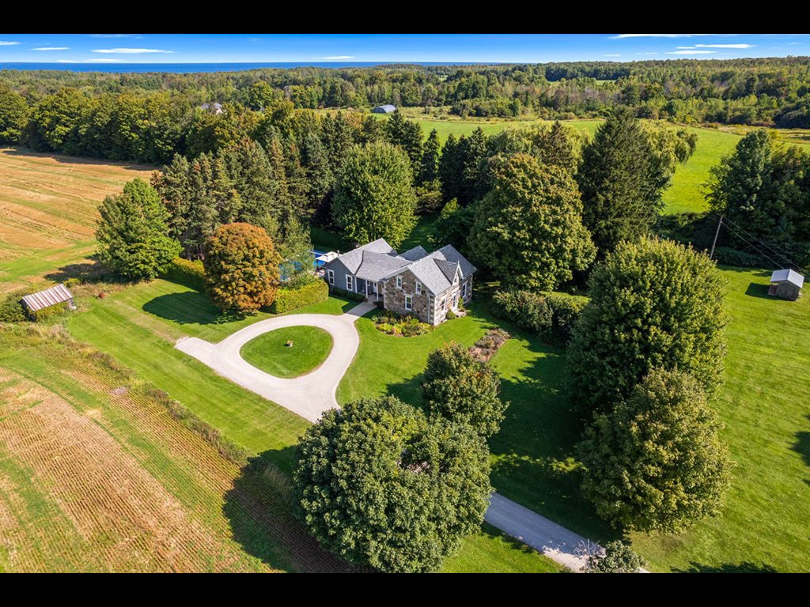 370474 B Concession, Meaford, On N0h 1b0