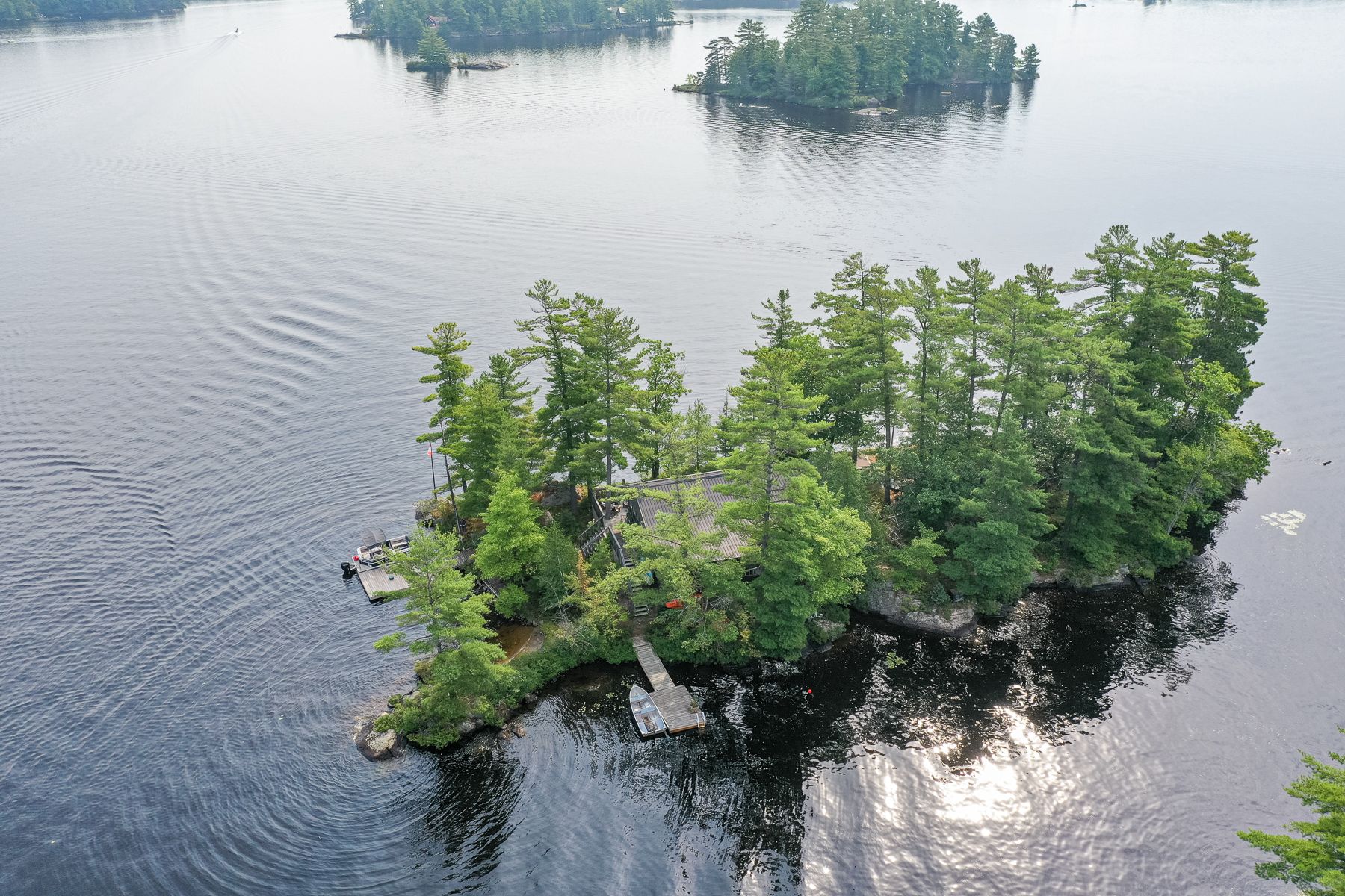 Rose Island Kahshe Lake, Gravenhurst, On P0b 1g0