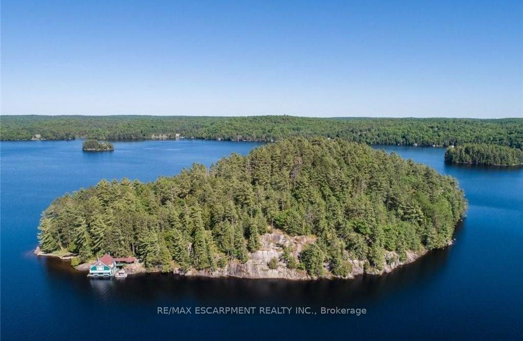 0 Crown Island Island, Huntsville, On P0b 1l0
