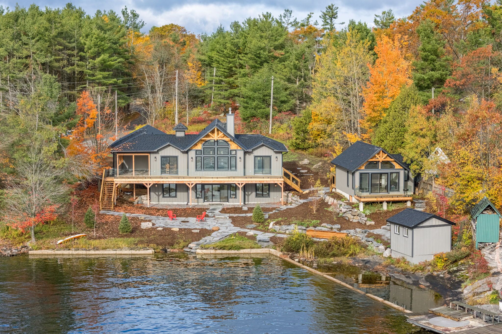 1111 Lakeshore Drive, Gravenhurst, On P1p 1r2