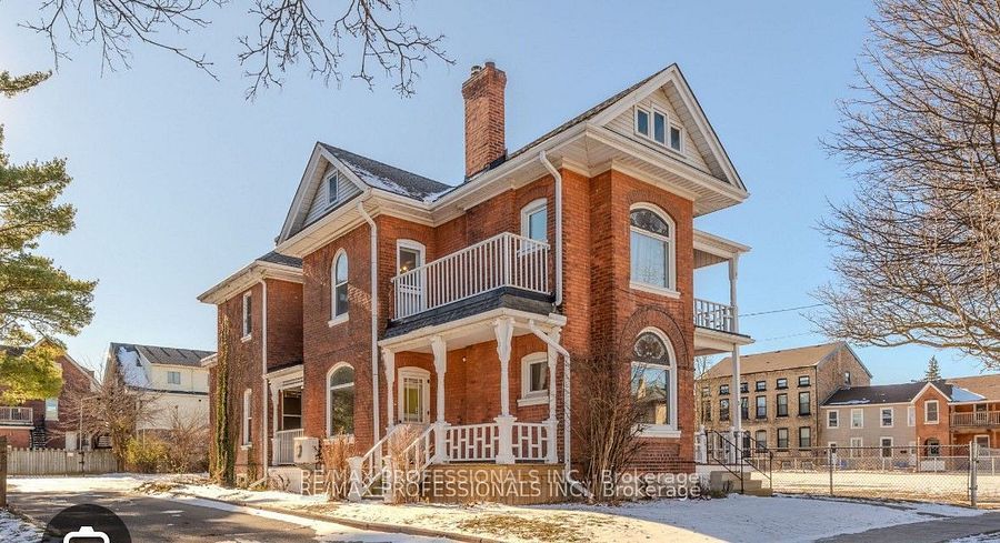 29 Nelson Street, Brant, On L0r 2h6