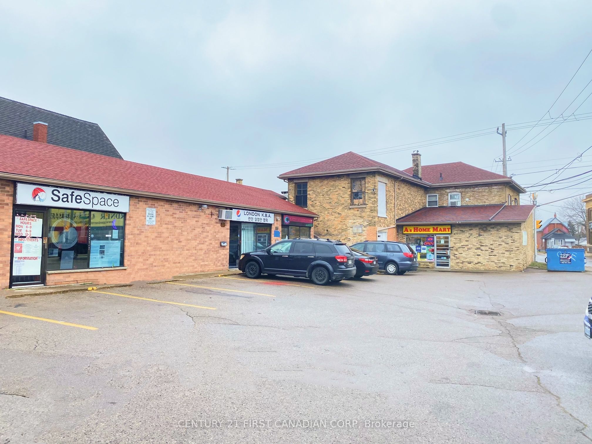 414 Hamilton Road, London East, On N5z 1r9