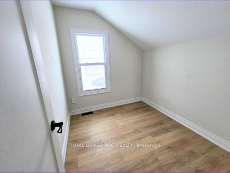 129 Durham Street Unit 2, Port Colborne, On L3k 1e1