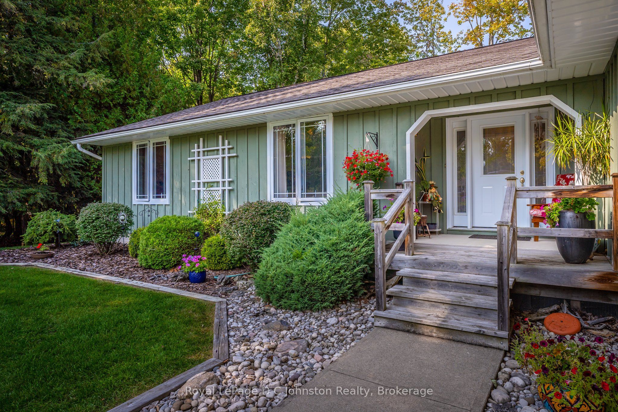 27 Gremik Crescent, South Bruce Peninsula, On N0h 2g0